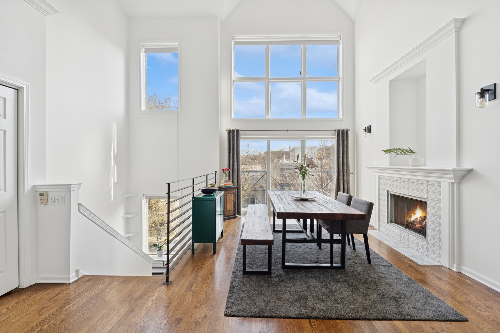 1632 W ERIE Street Unit: 3