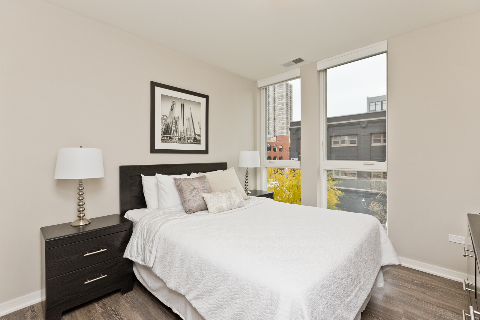 1552 N North Park Avenue Unit: 310