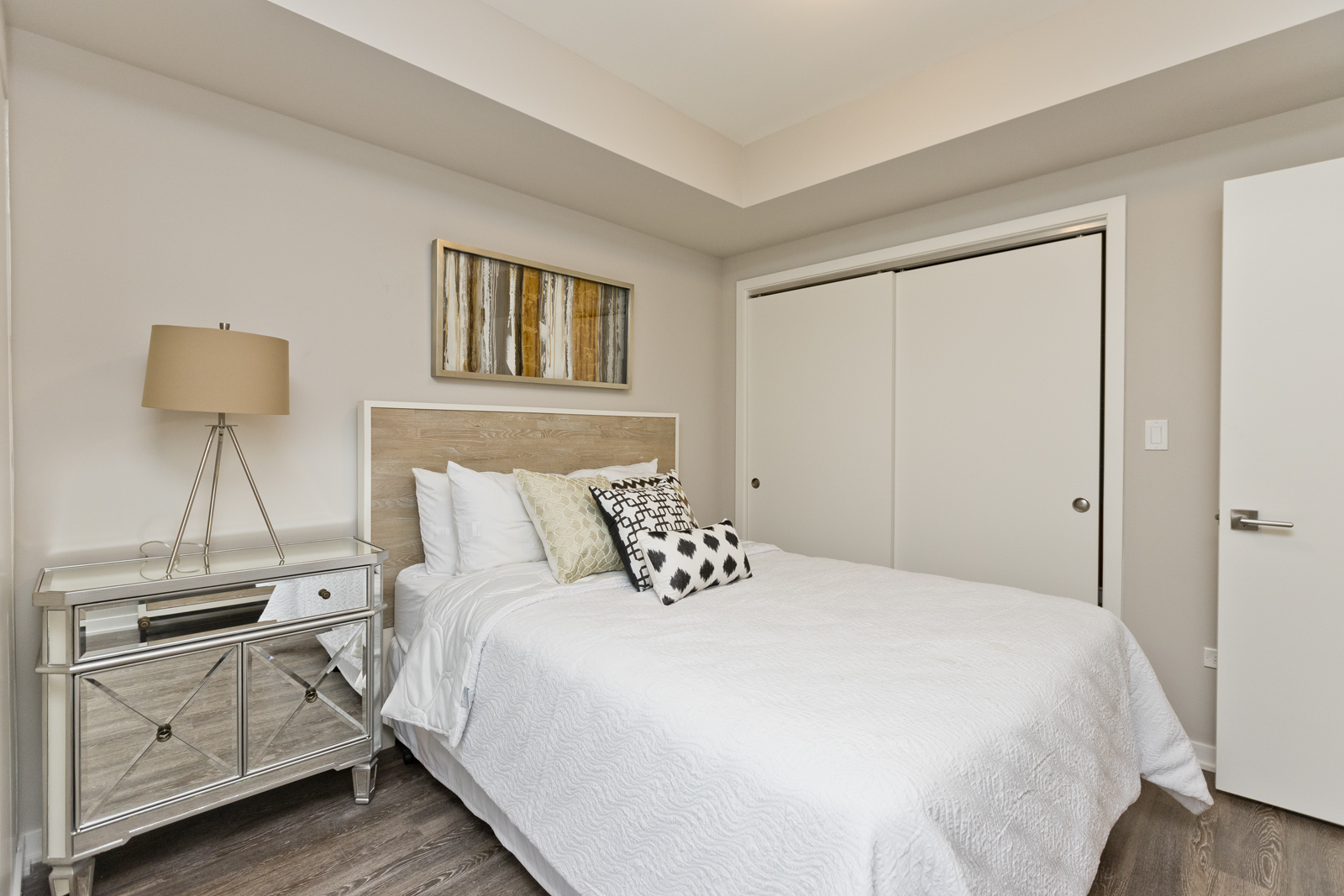 1552 N North Park Avenue Unit: 310