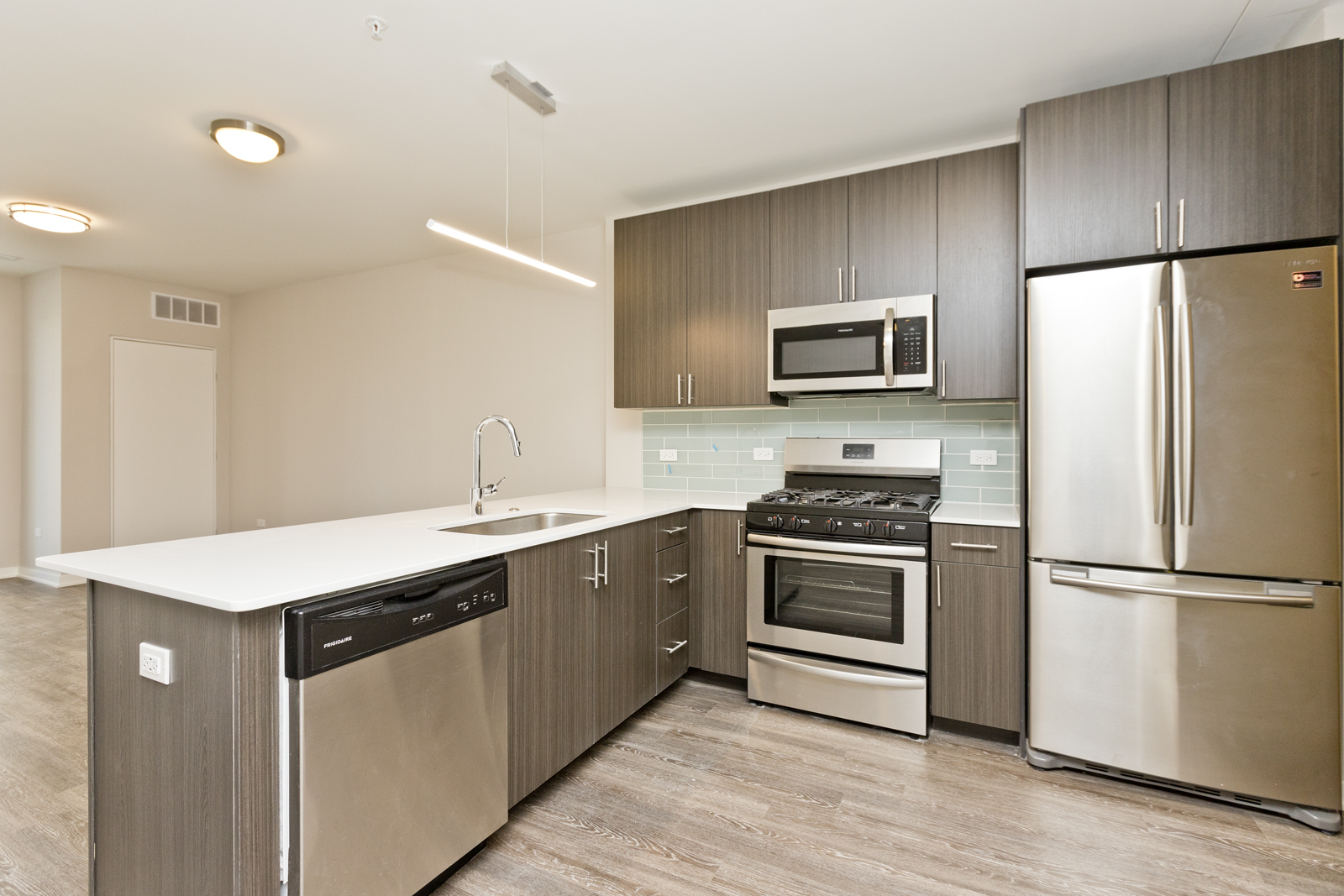 1552 N North Park Avenue Unit: 310