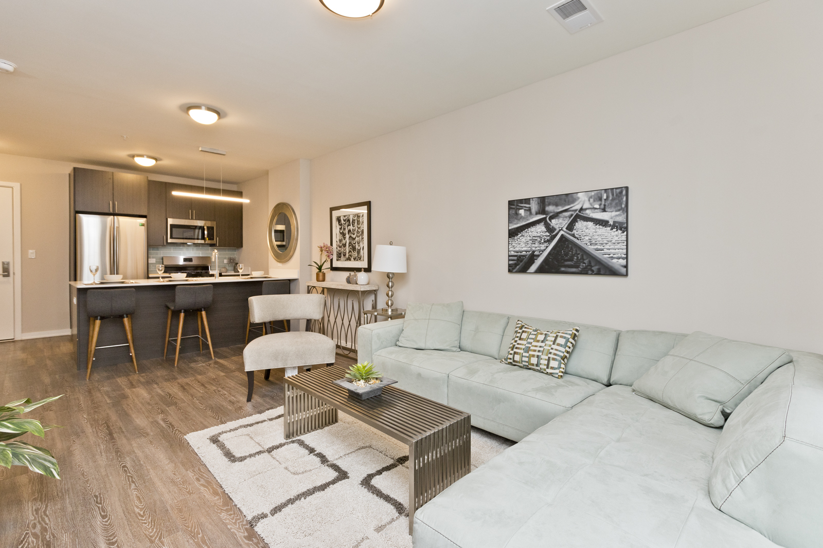 1552 N North Park Avenue Unit: 310