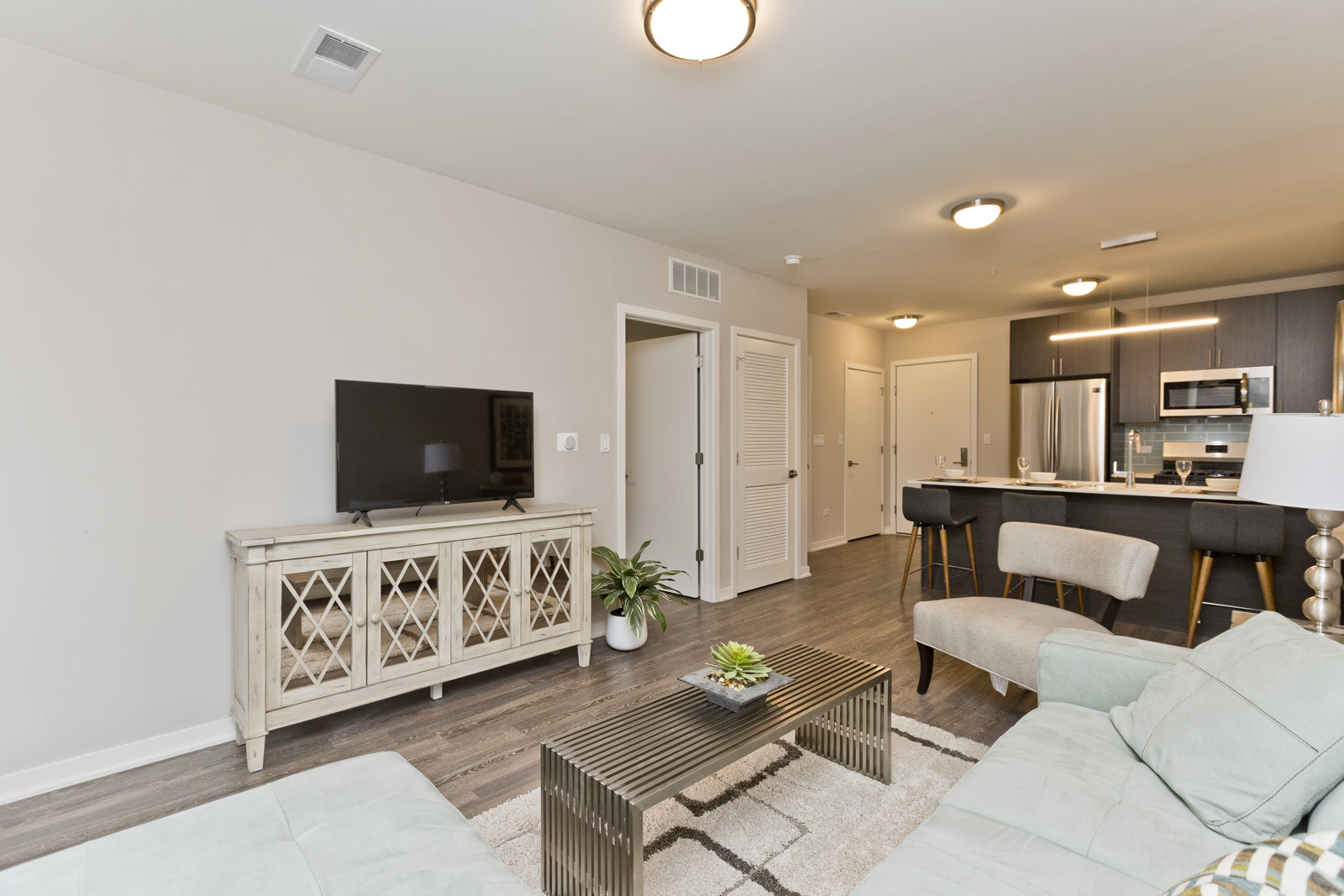 1552 N North Park Avenue Unit: 310