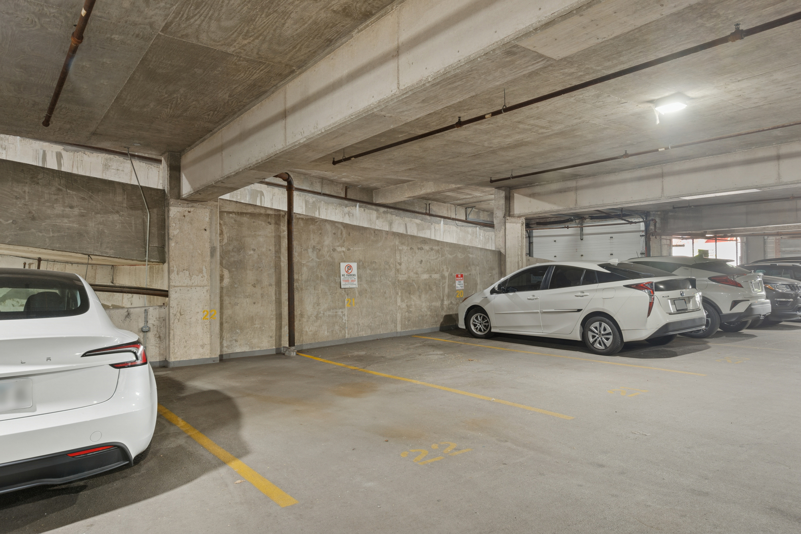 333 S Desplaines Street Unit: 504