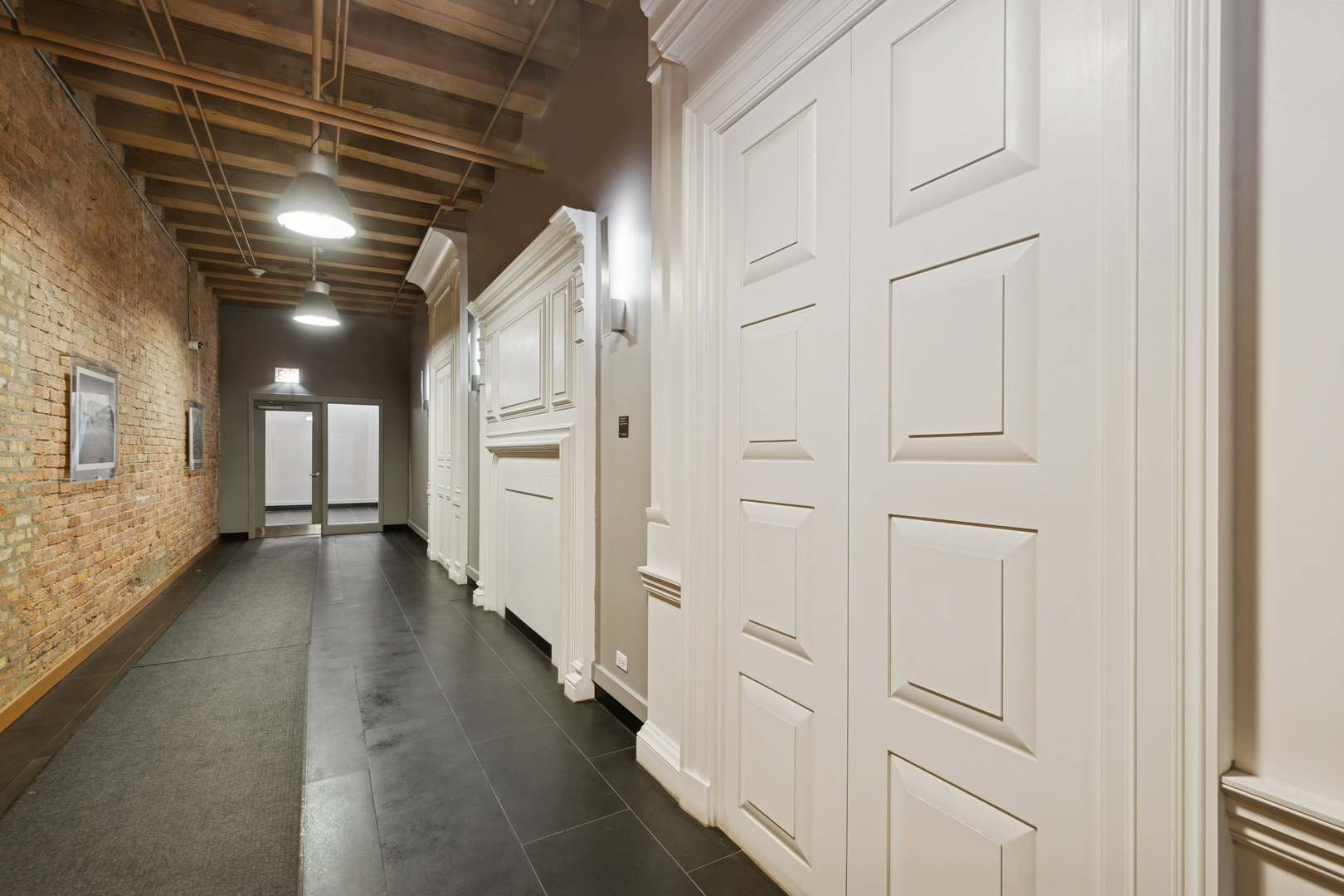 333 S Desplaines Street Unit: 504