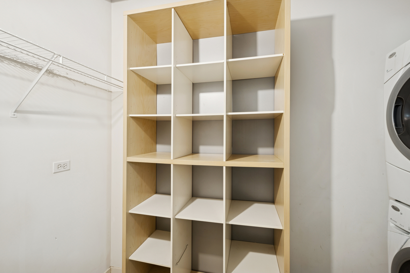 333 S Desplaines Street Unit: 504