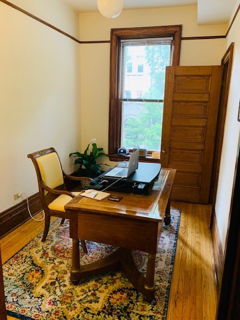 2214 N Kenmore Avenue Unit: 2