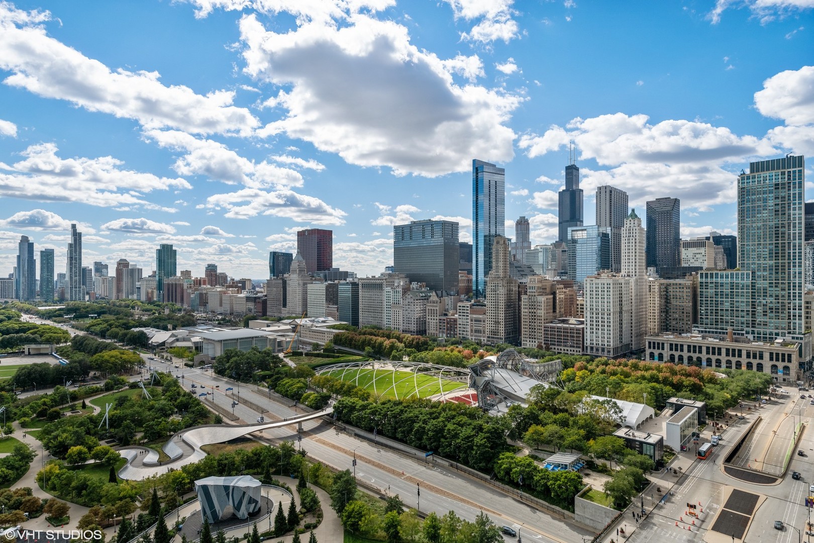 340 E Randolph Street Unit: 2305