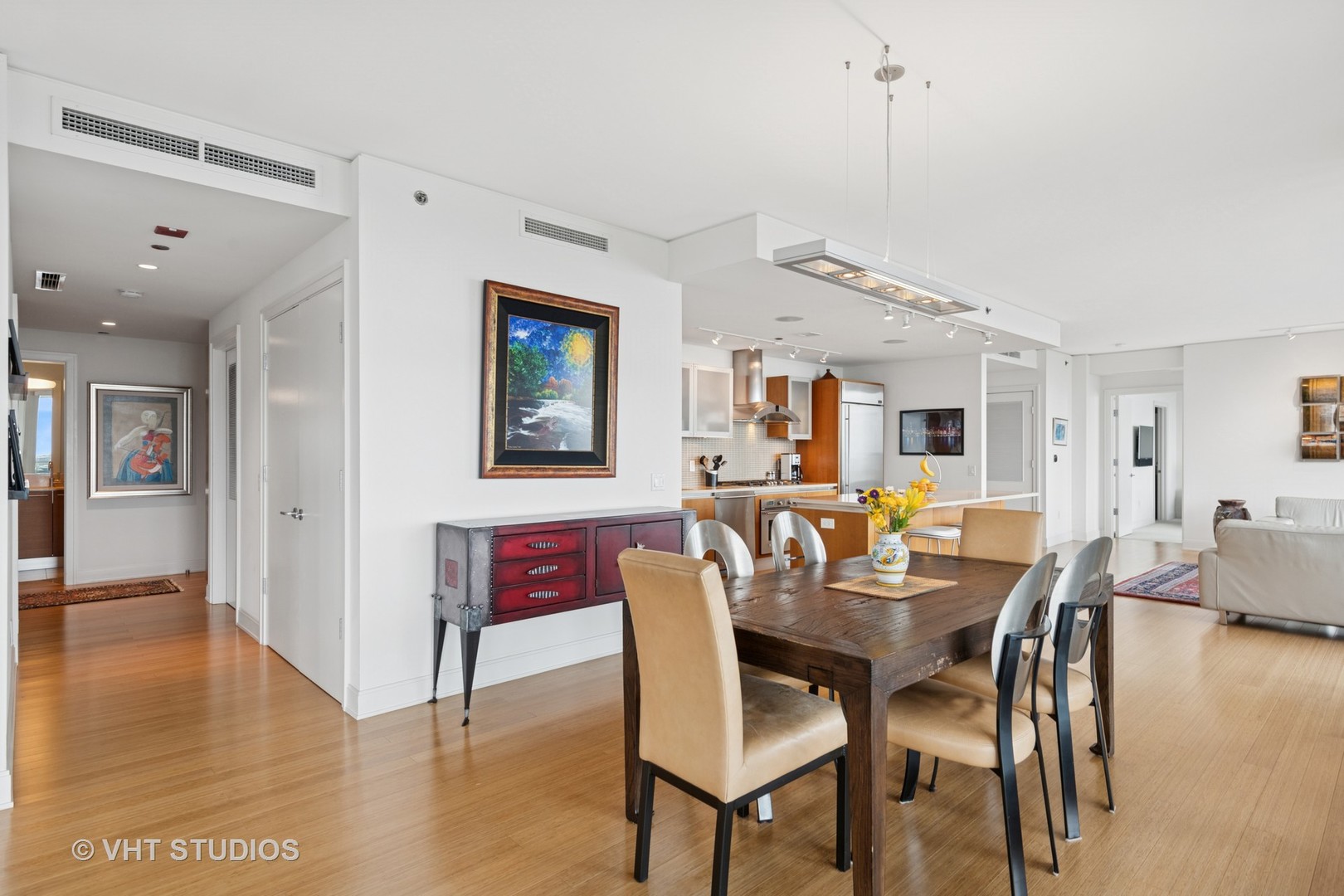 340 E Randolph Street Unit: 2305