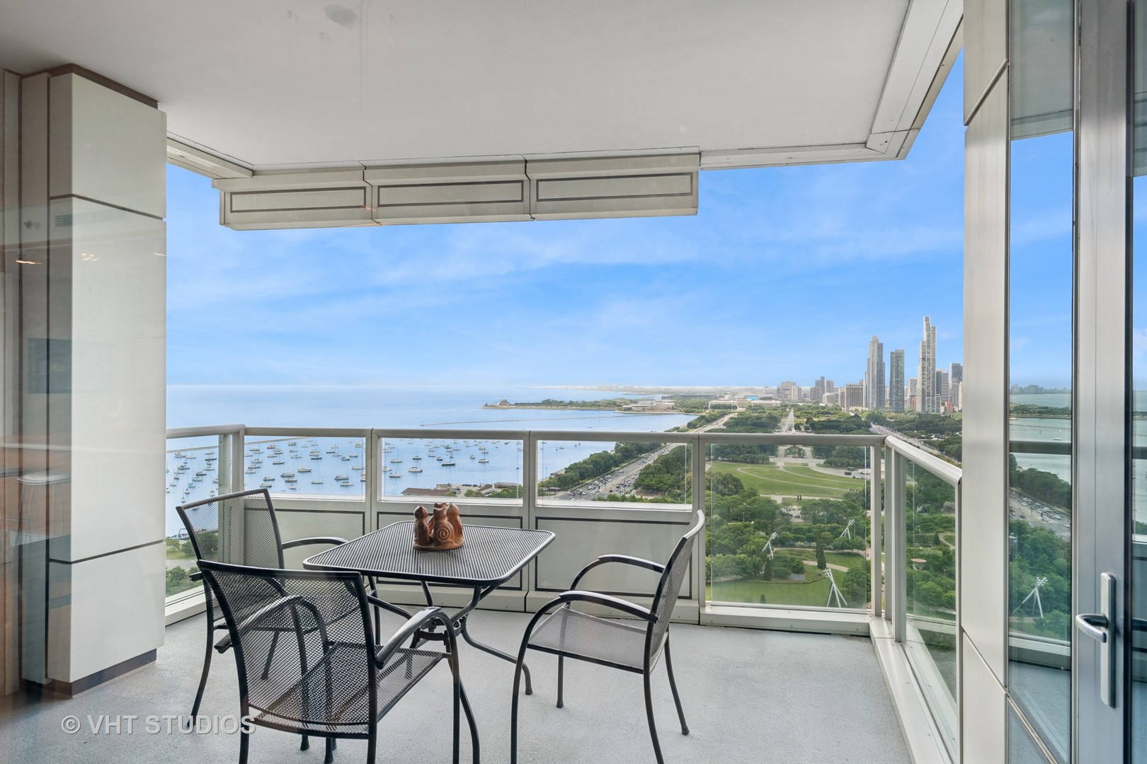 340 E Randolph Street Unit: 2305