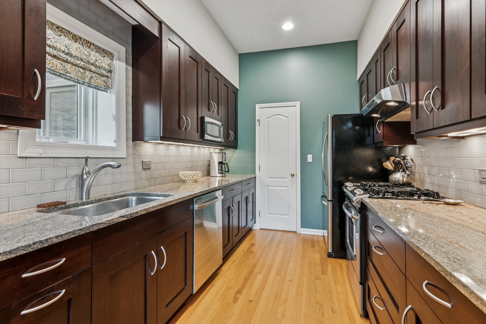 3344 N Racine Avenue