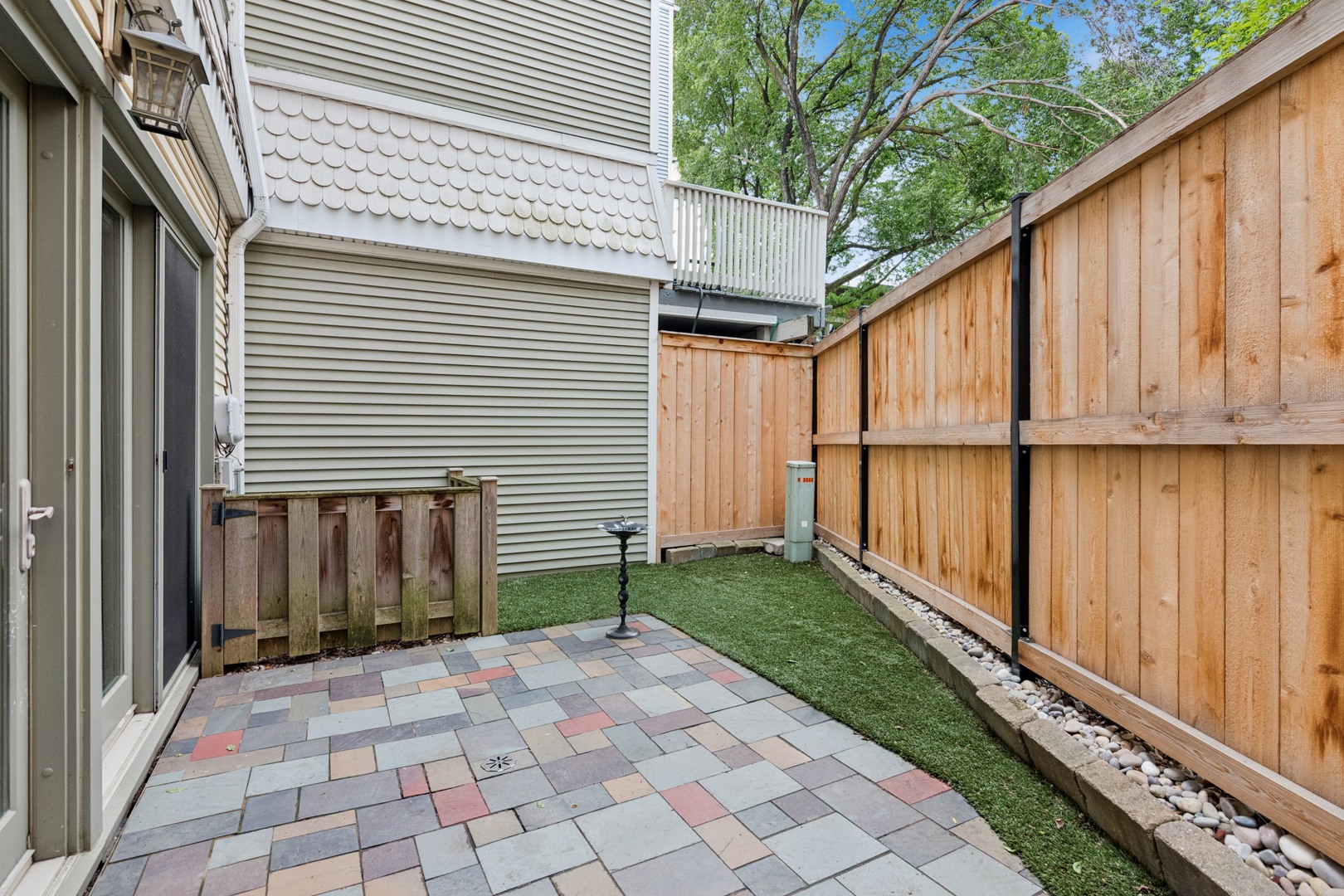 3344 N Racine Avenue