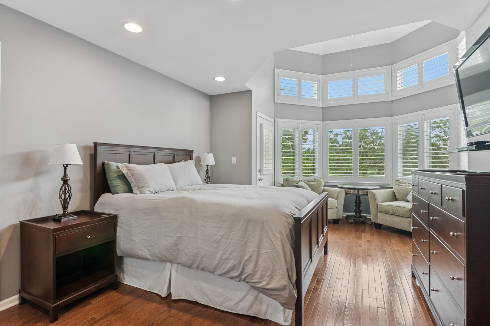 3344 N Racine Avenue