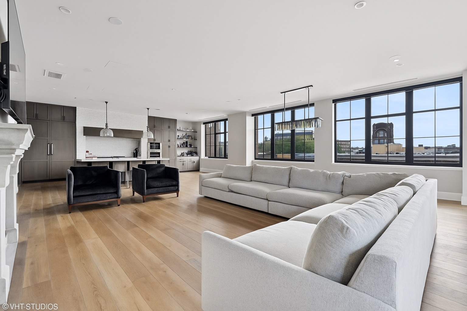 1109 W Washington Boulevard Unit: 5A