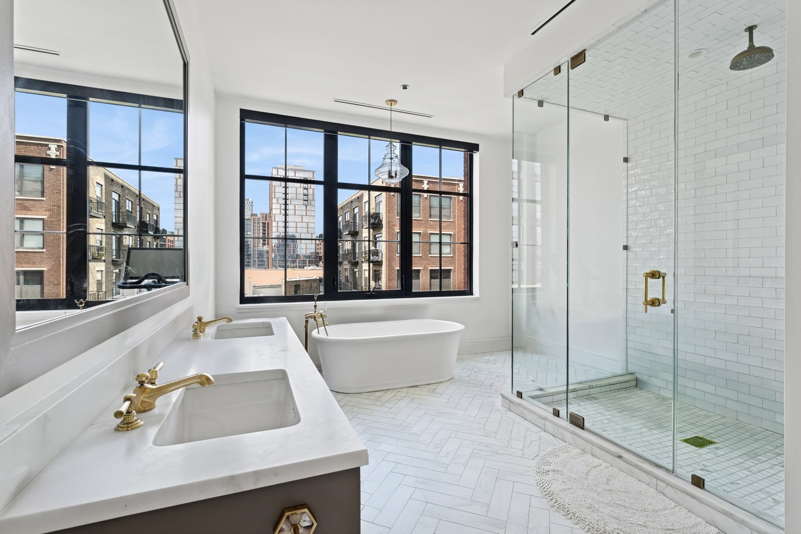 1109 W Washington Boulevard Unit: 5A