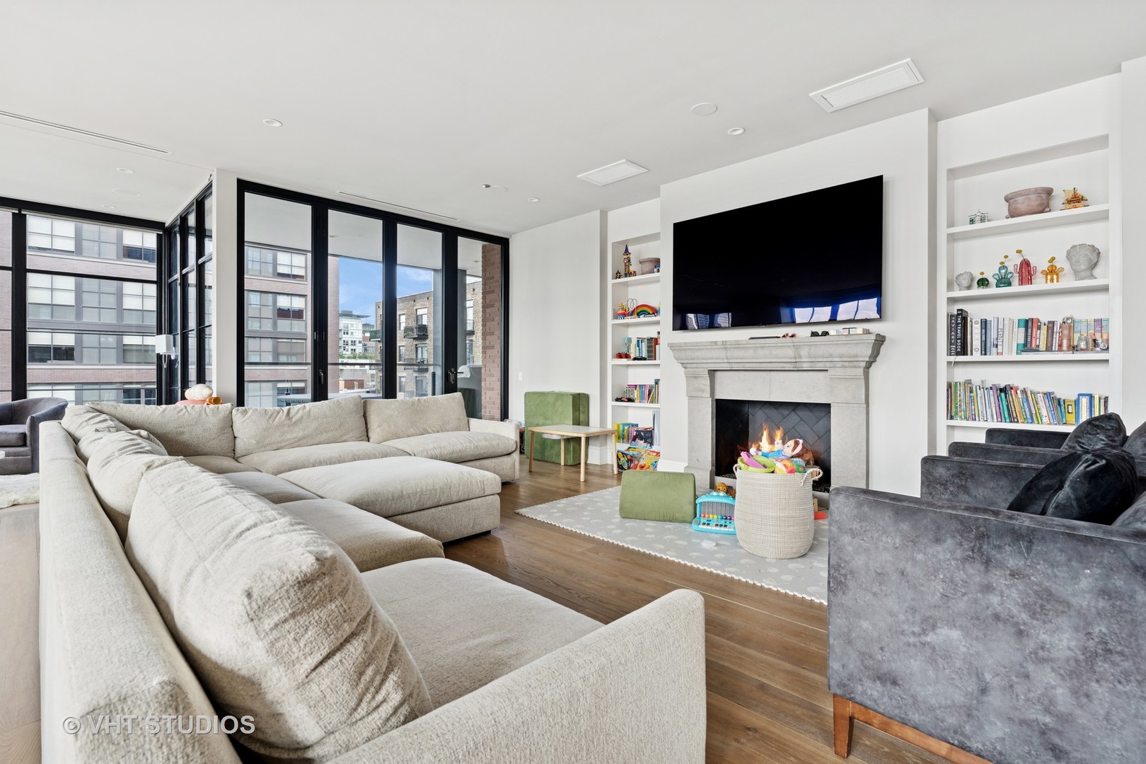 1109 W Washington Boulevard Unit: 5A