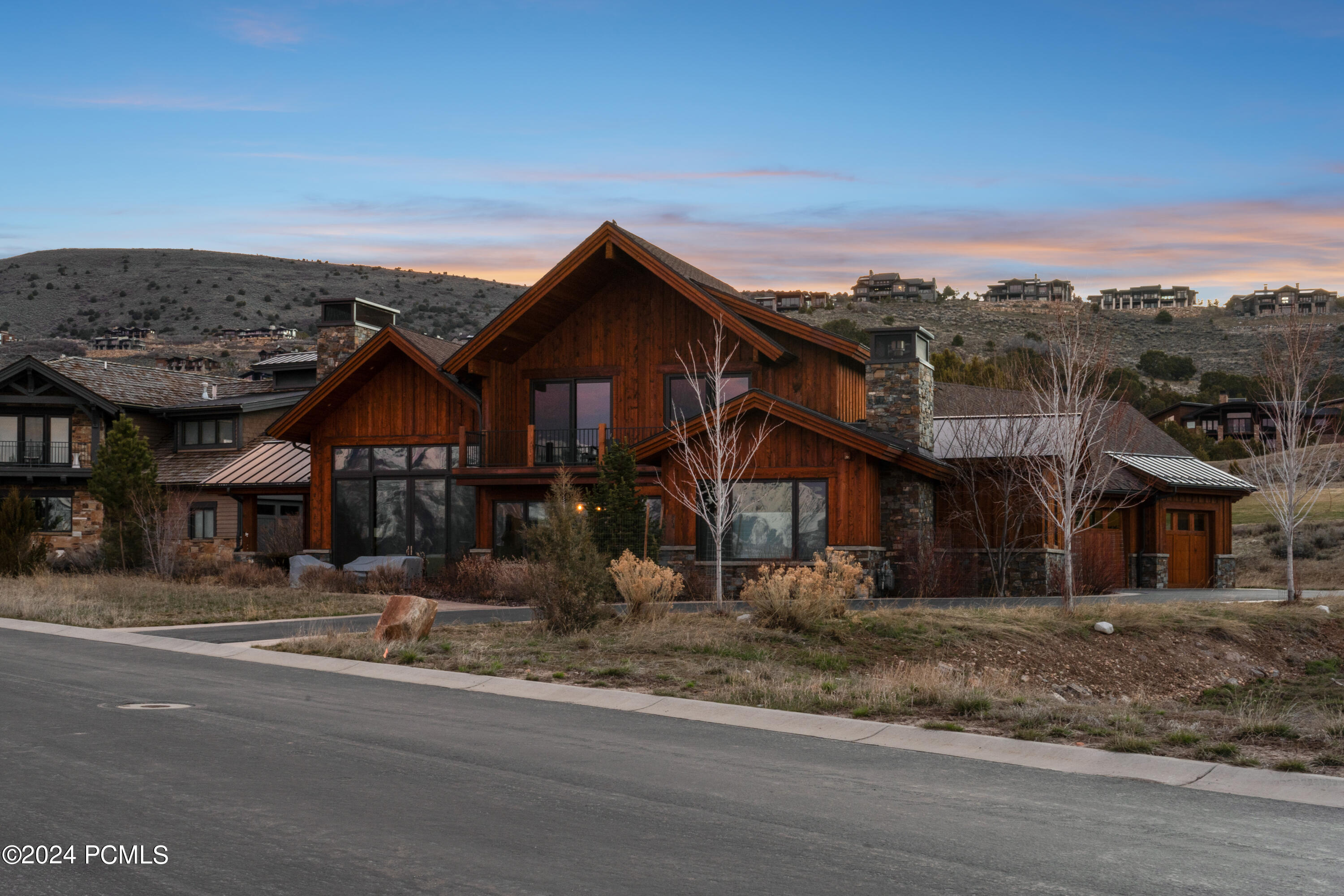 804 N Bald Mountain Circle