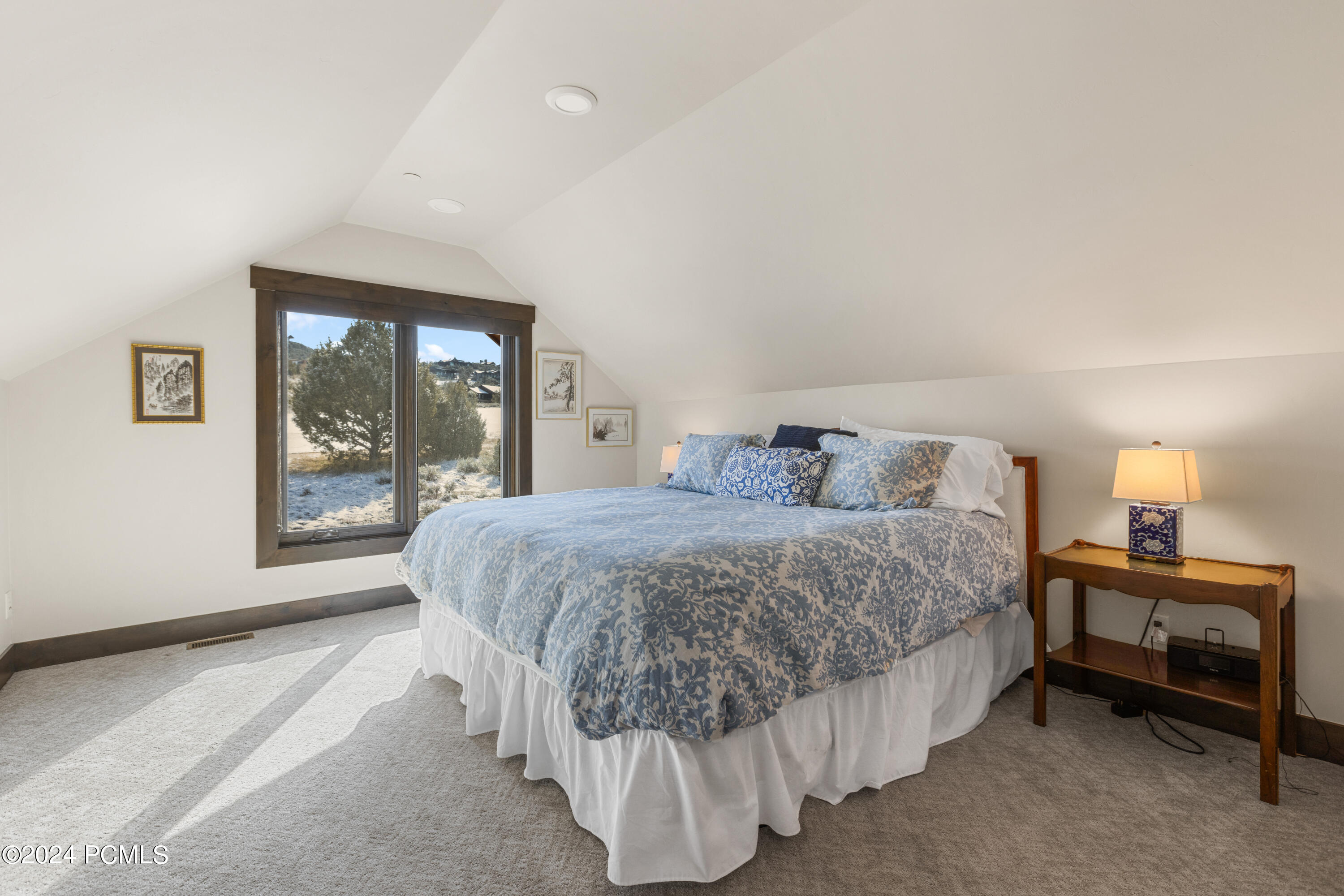 804 N Bald Mountain Circle