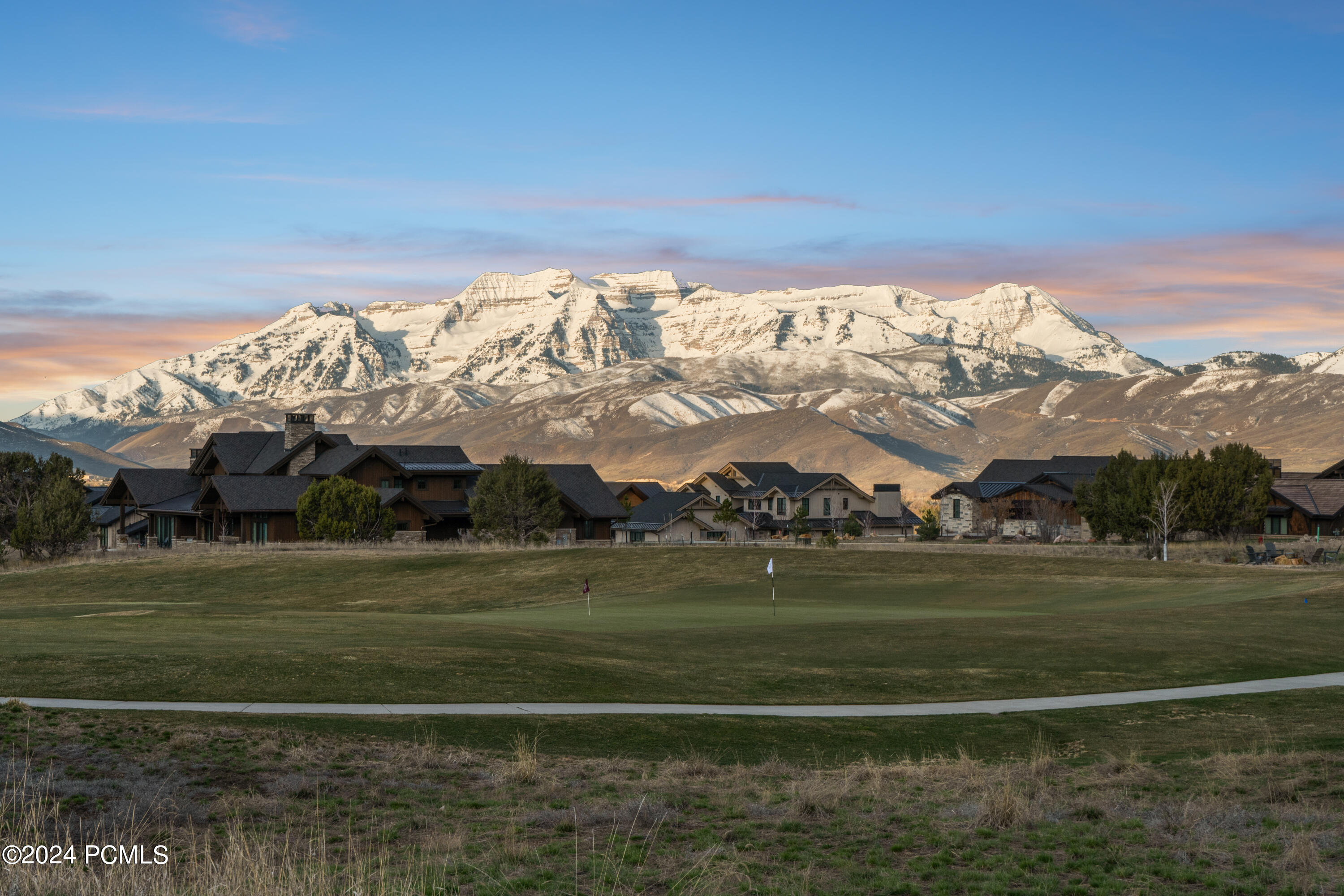 804 N Bald Mountain Circle