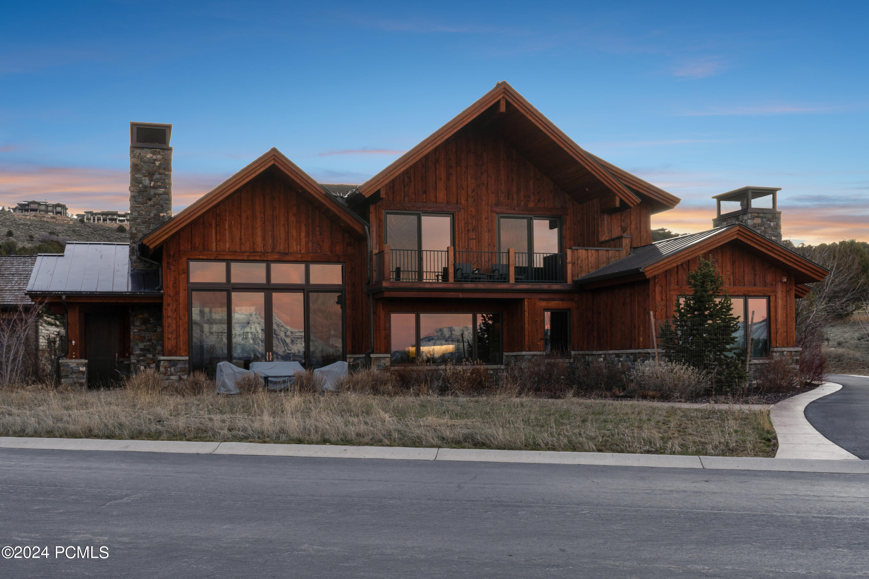 804 N Bald Mountain Circle