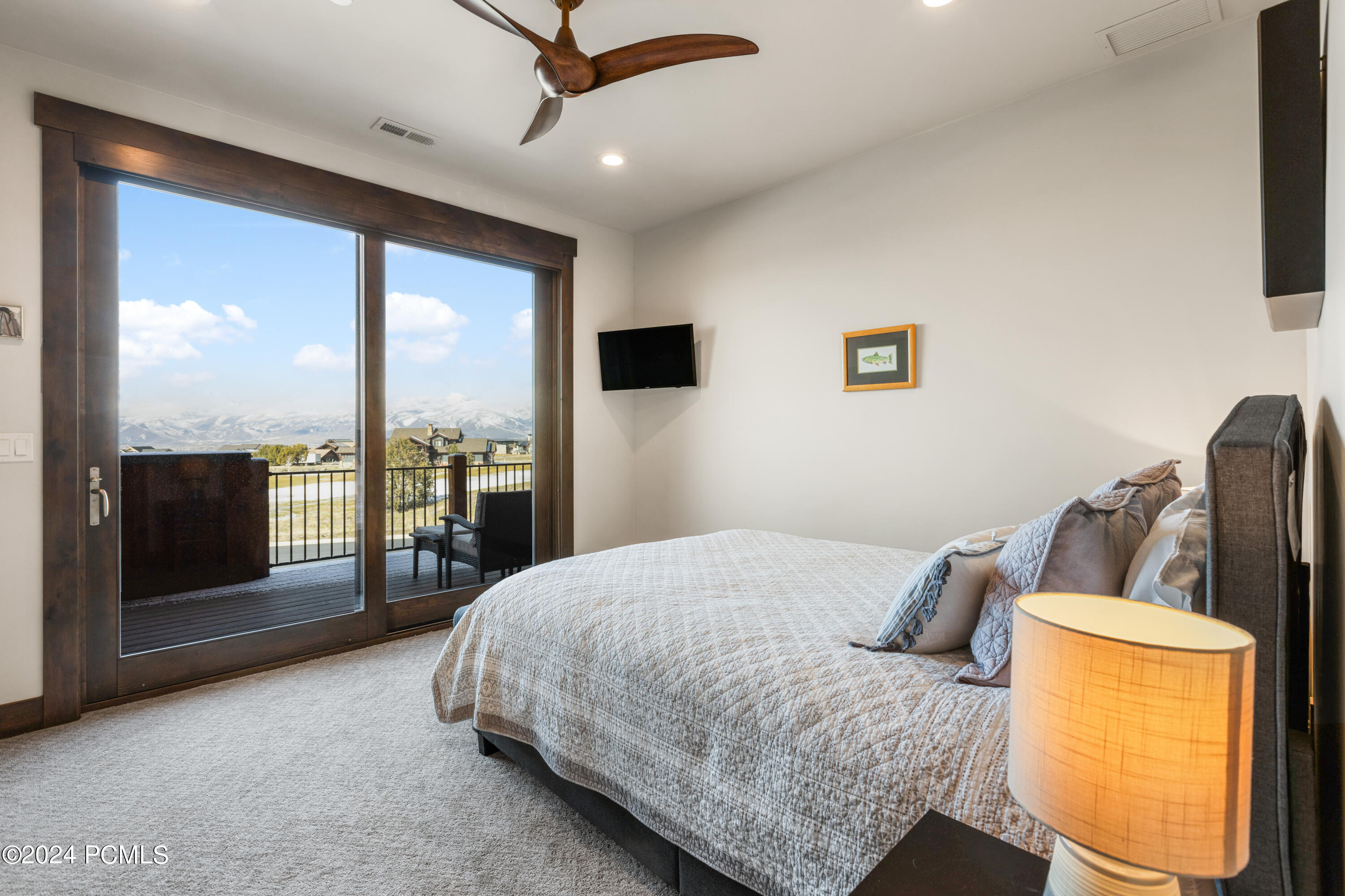 804 N Bald Mountain Circle