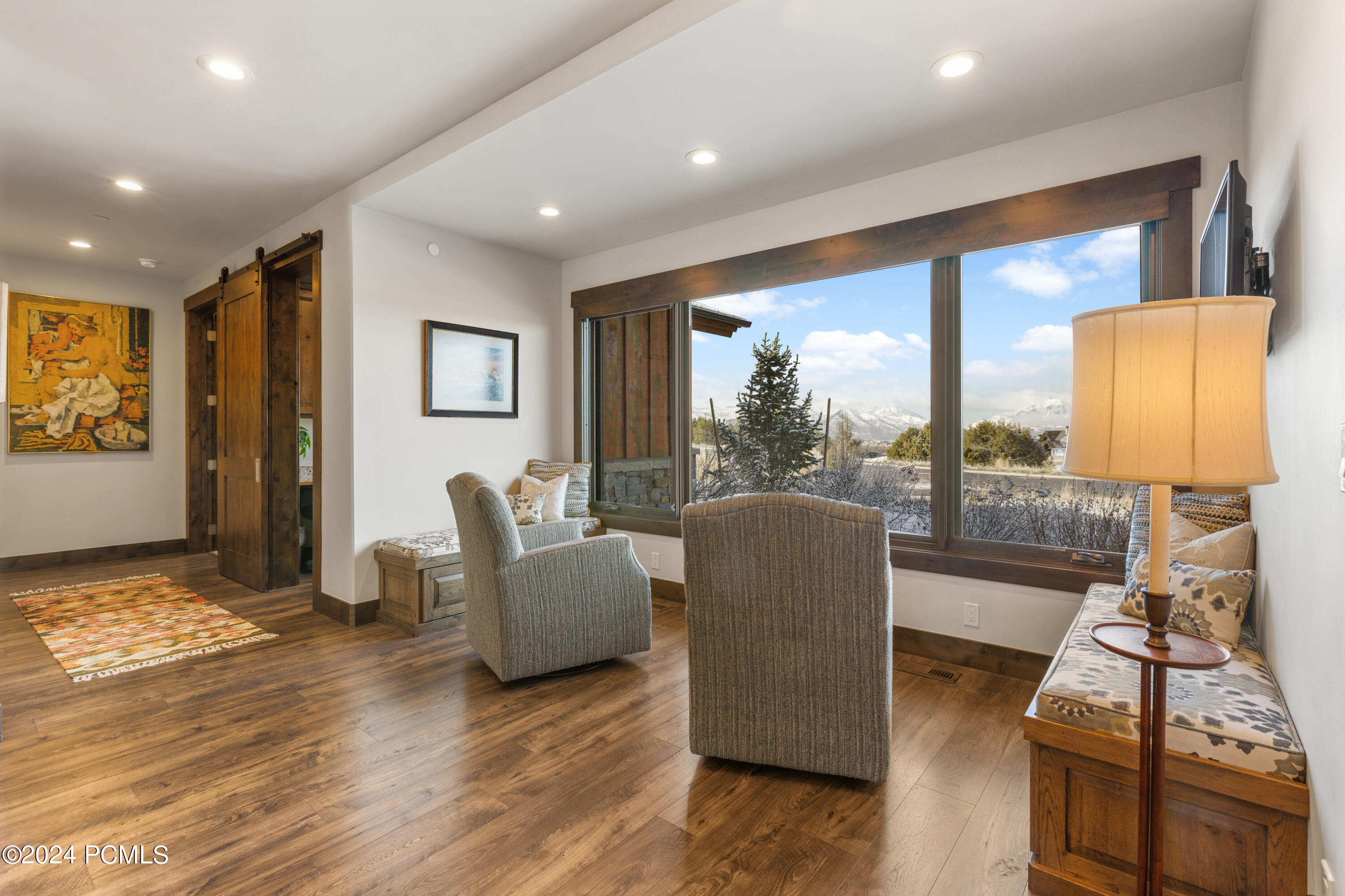 804 N Bald Mountain Circle