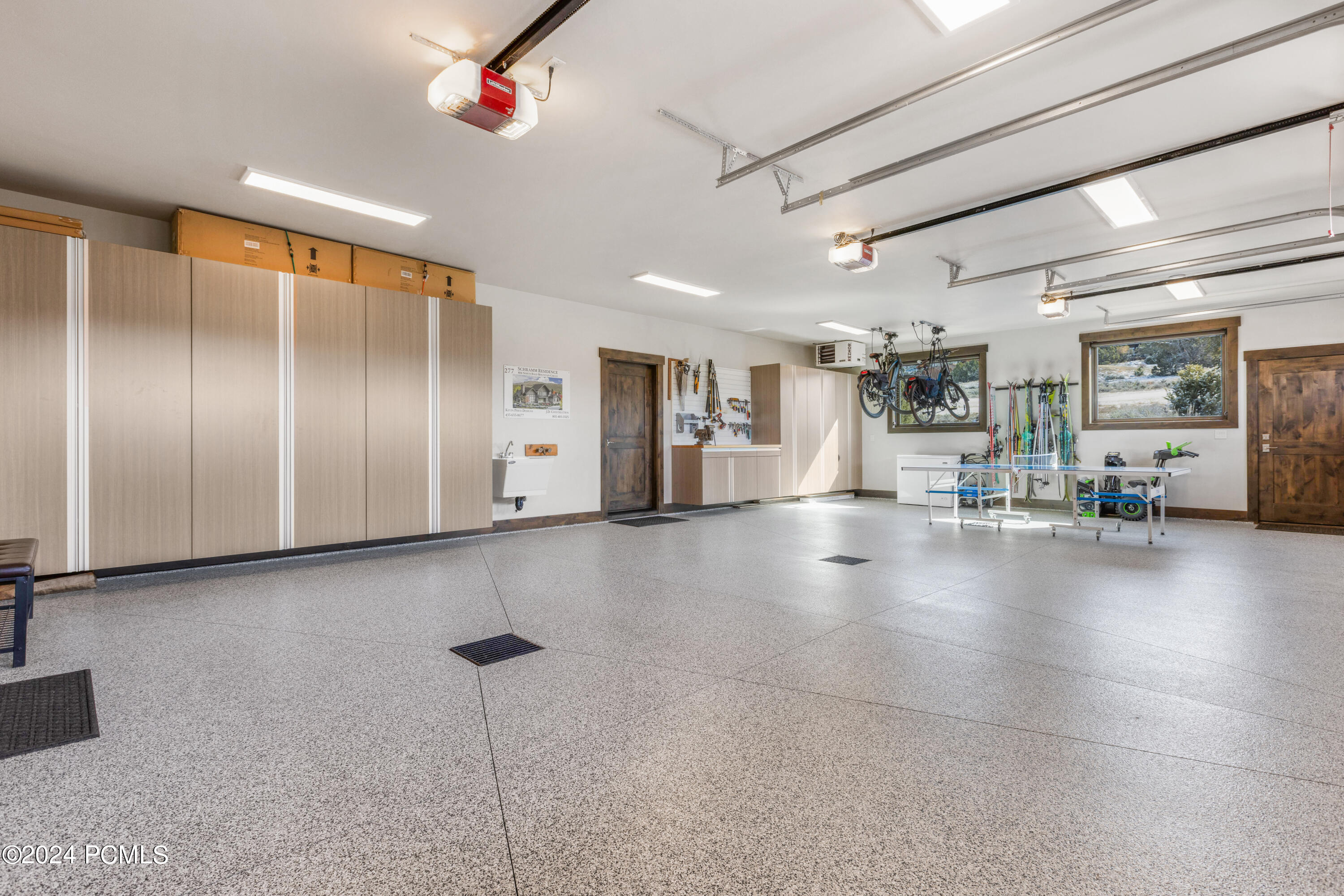 804 N Bald Mountain Circle