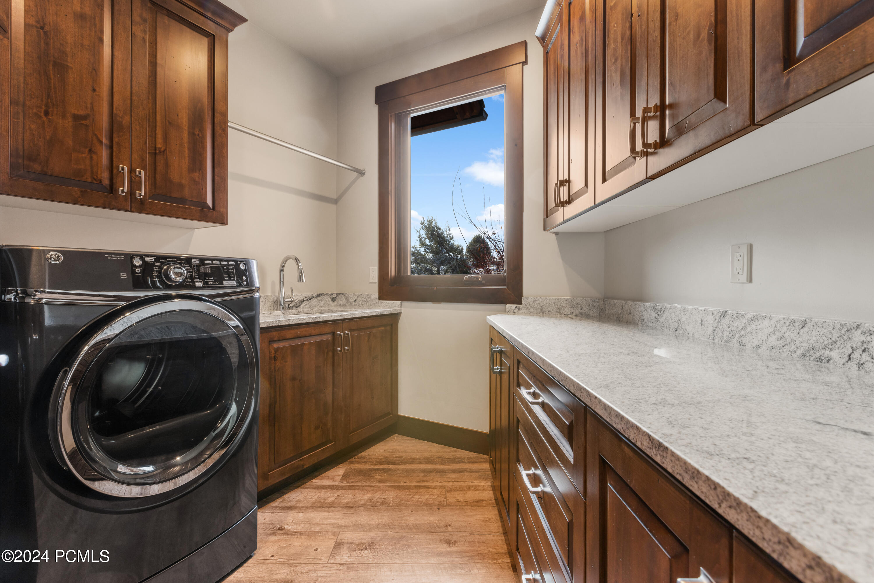 804 N Bald Mountain Circle