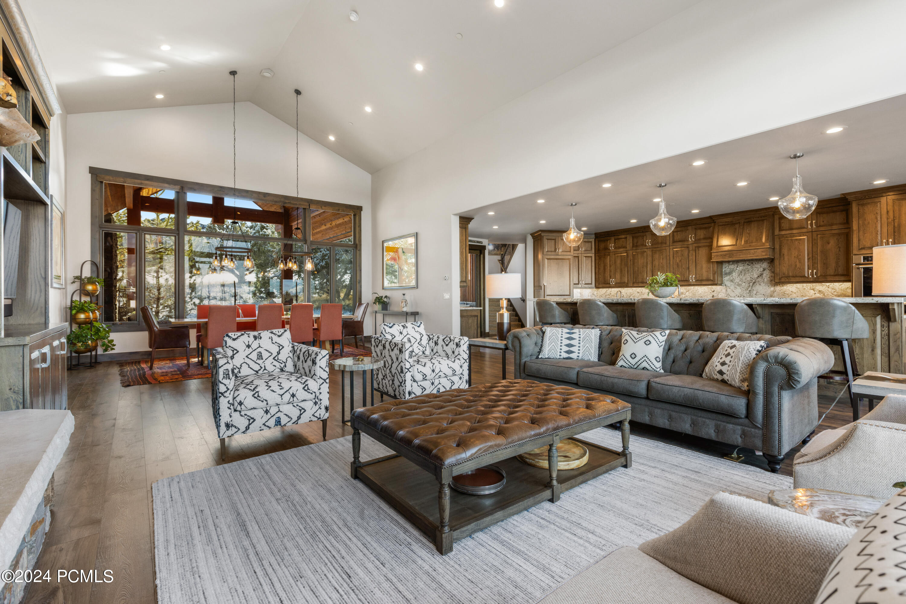 804 N Bald Mountain Circle