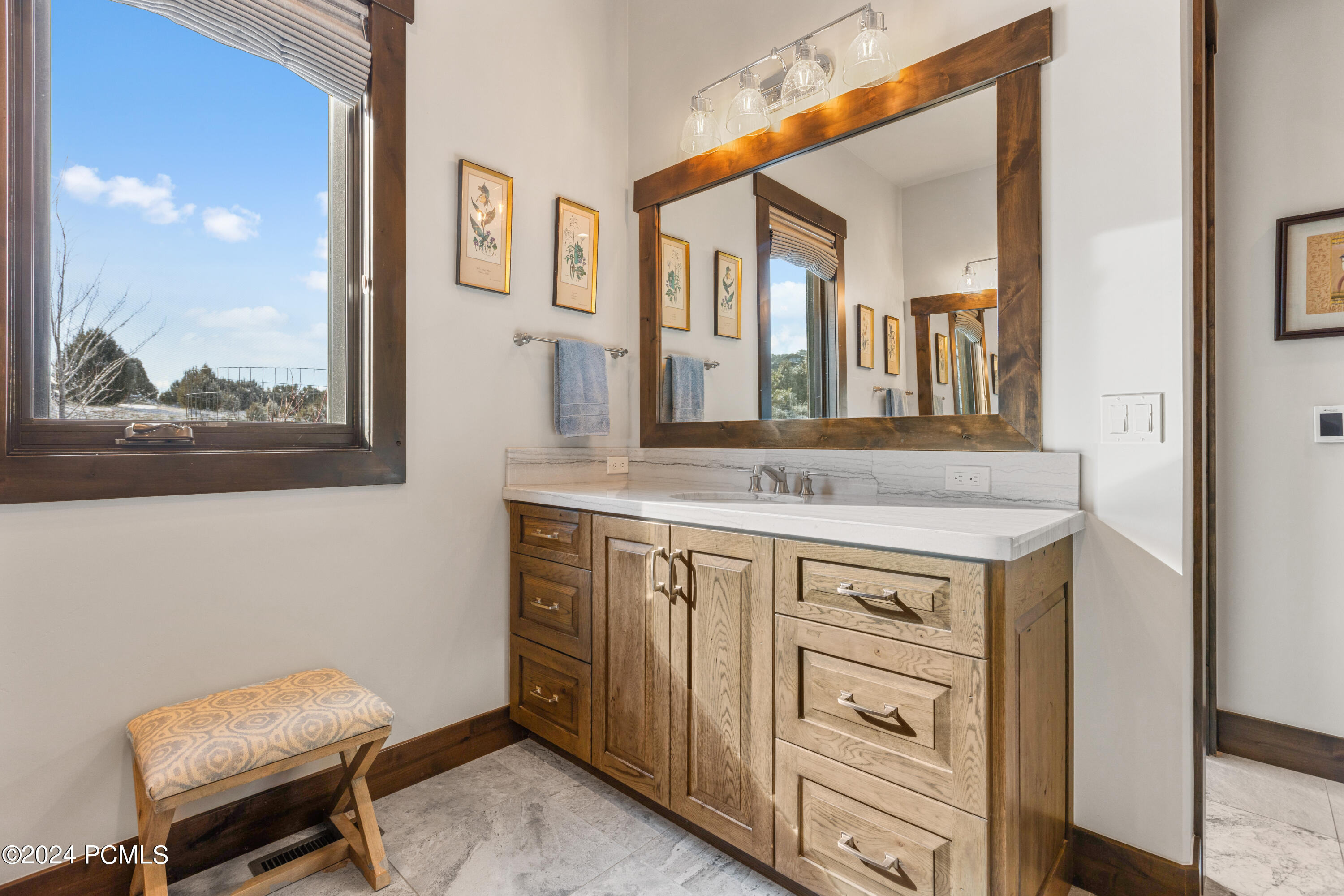 804 N Bald Mountain Circle