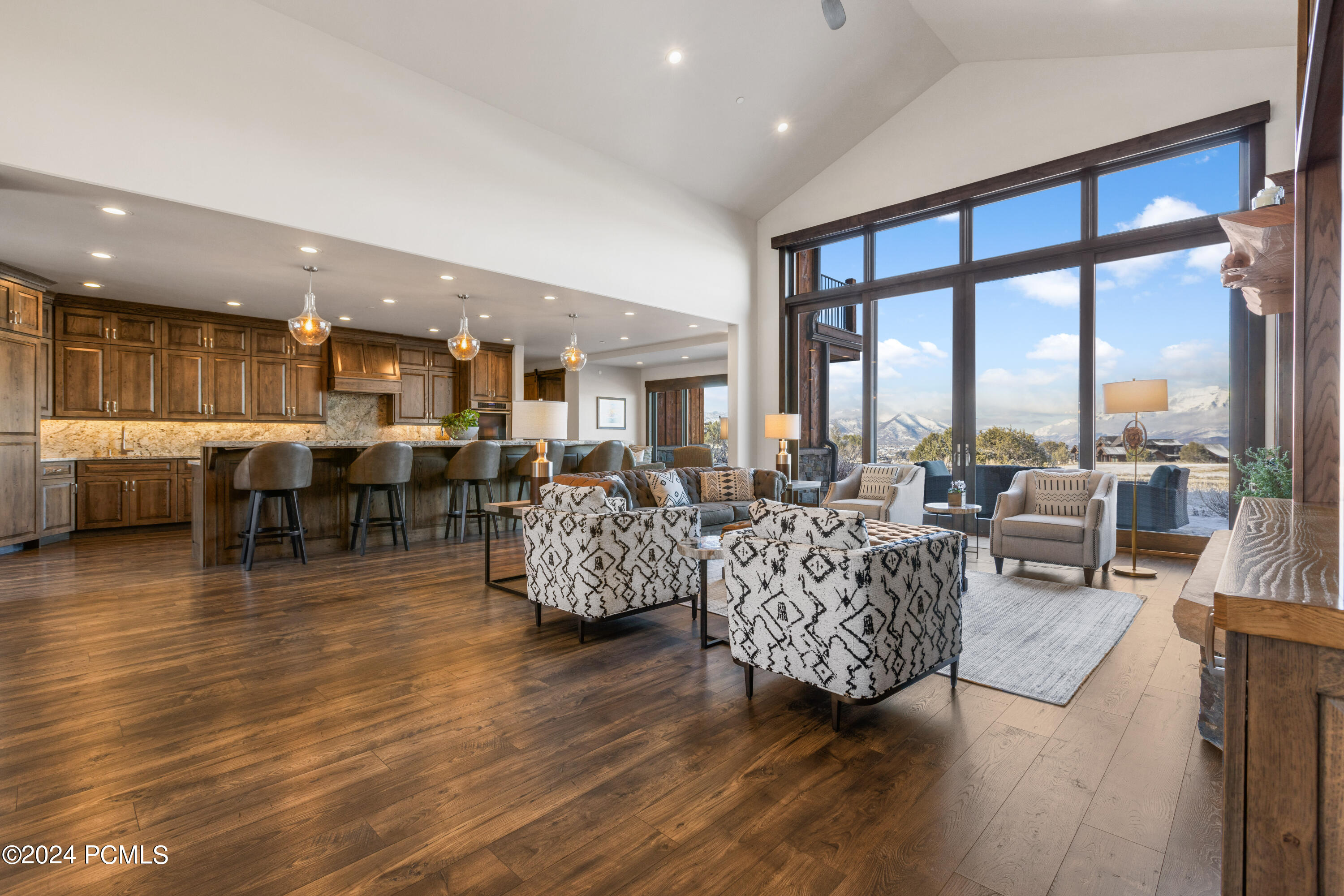 804 N Bald Mountain Circle