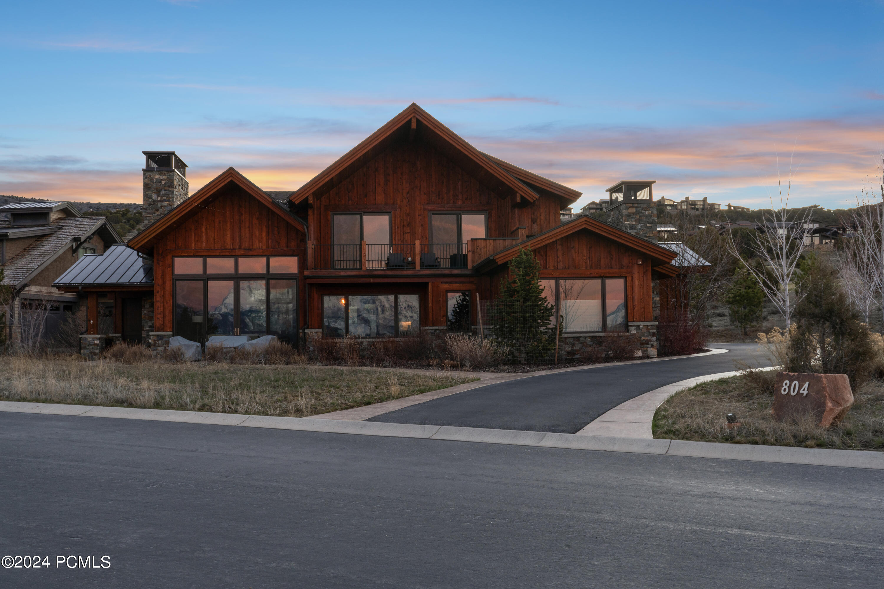 804 N Bald Mountain Circle