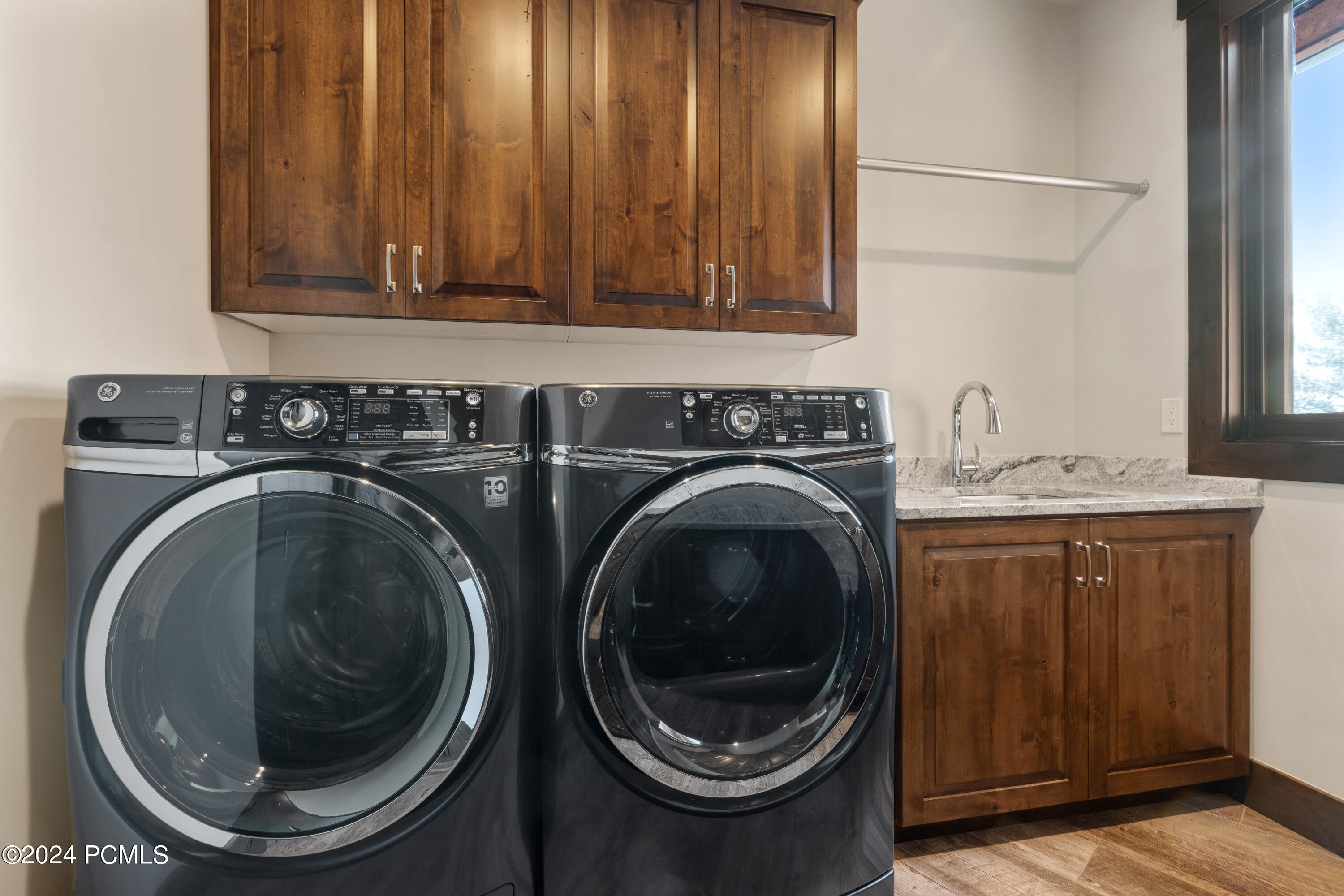 804 N Bald Mountain Circle