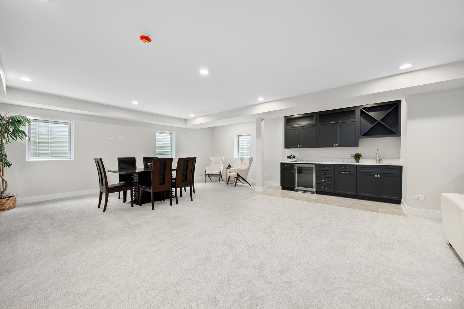 4920 Stonewall Avenue