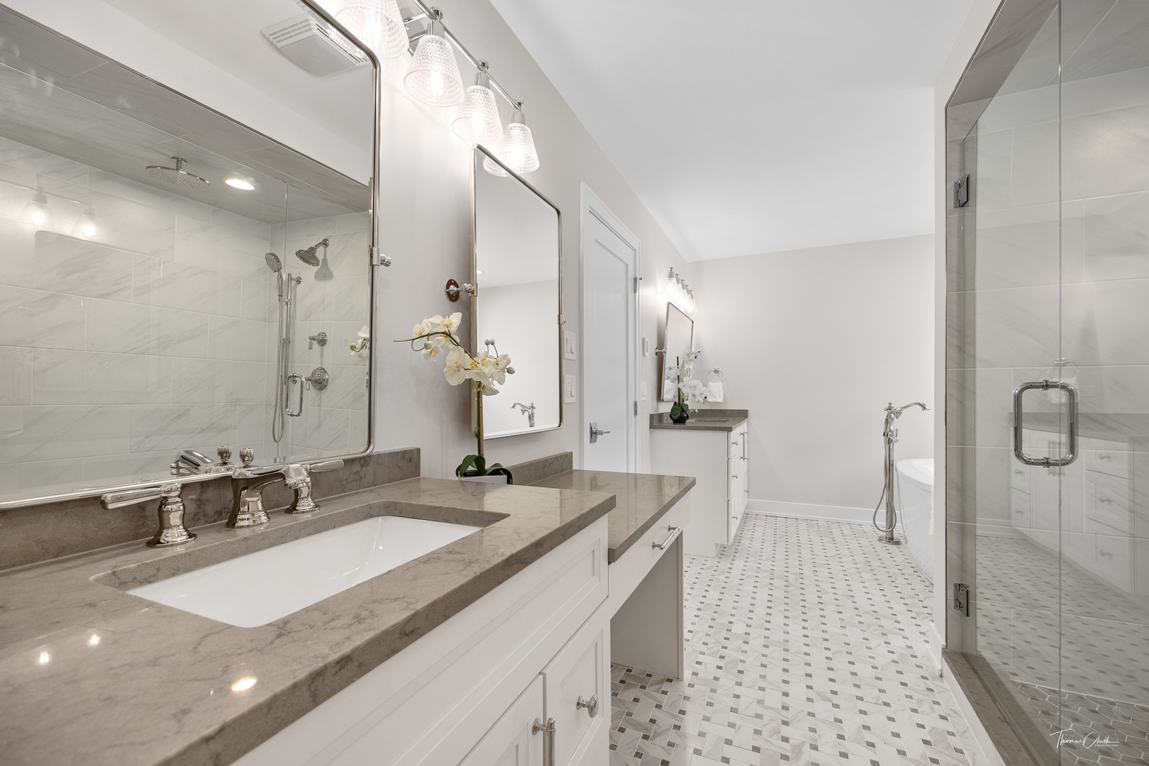 4920 Stonewall Avenue