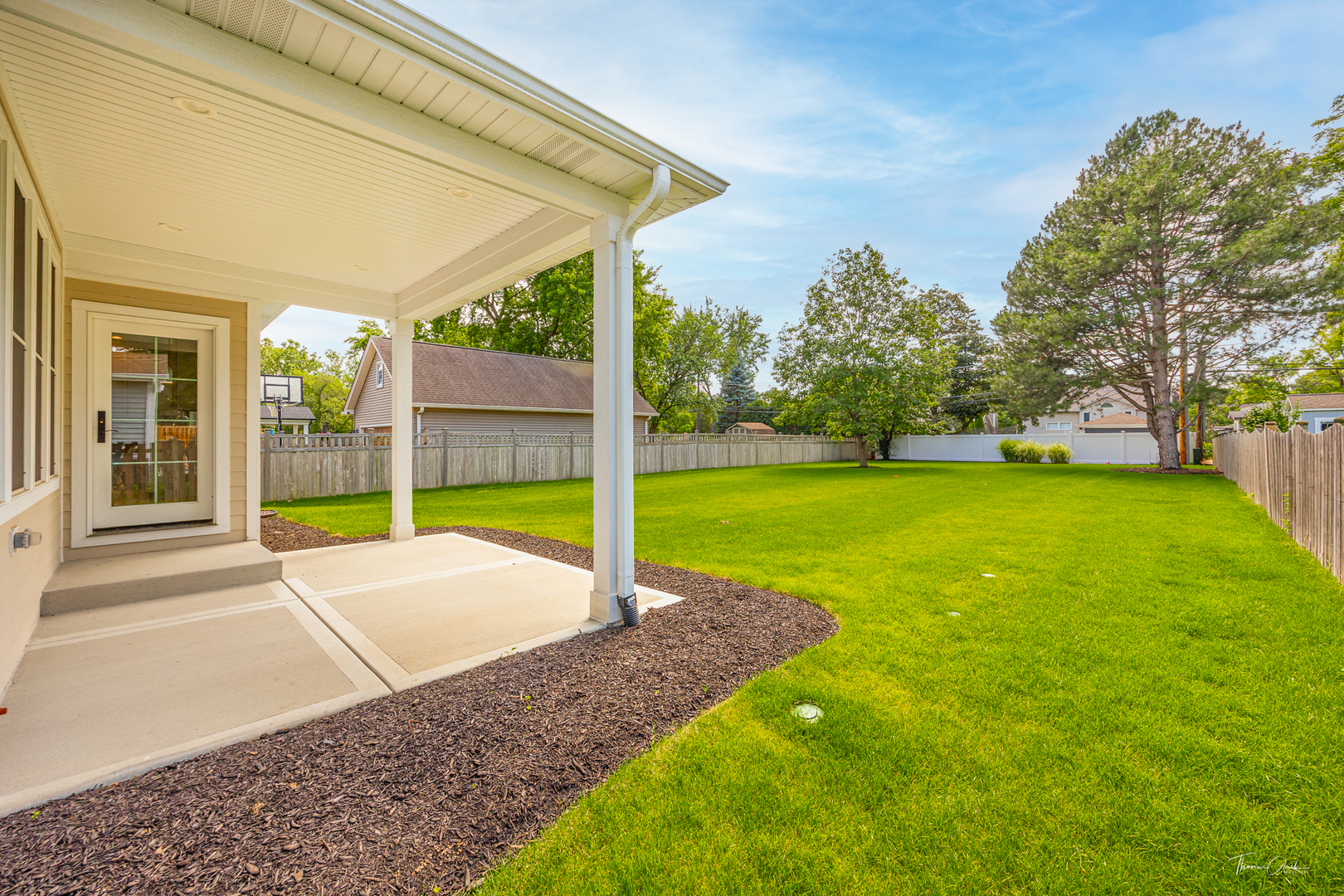 4920 Stonewall Avenue