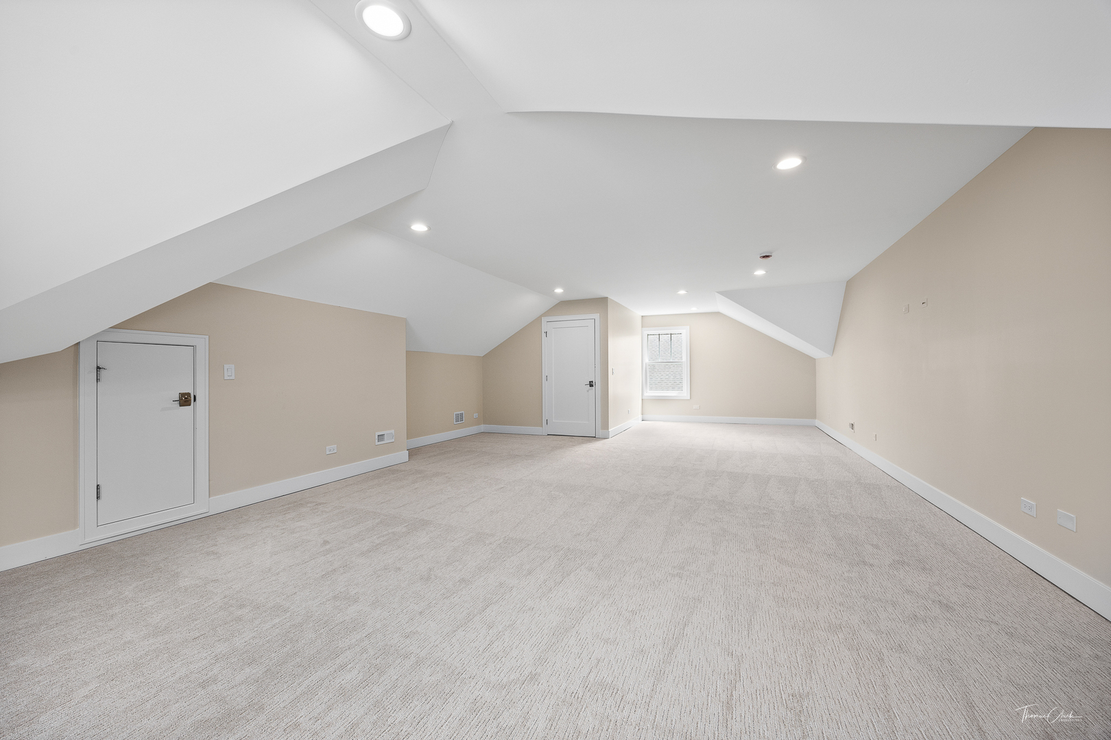 4920 Stonewall Avenue