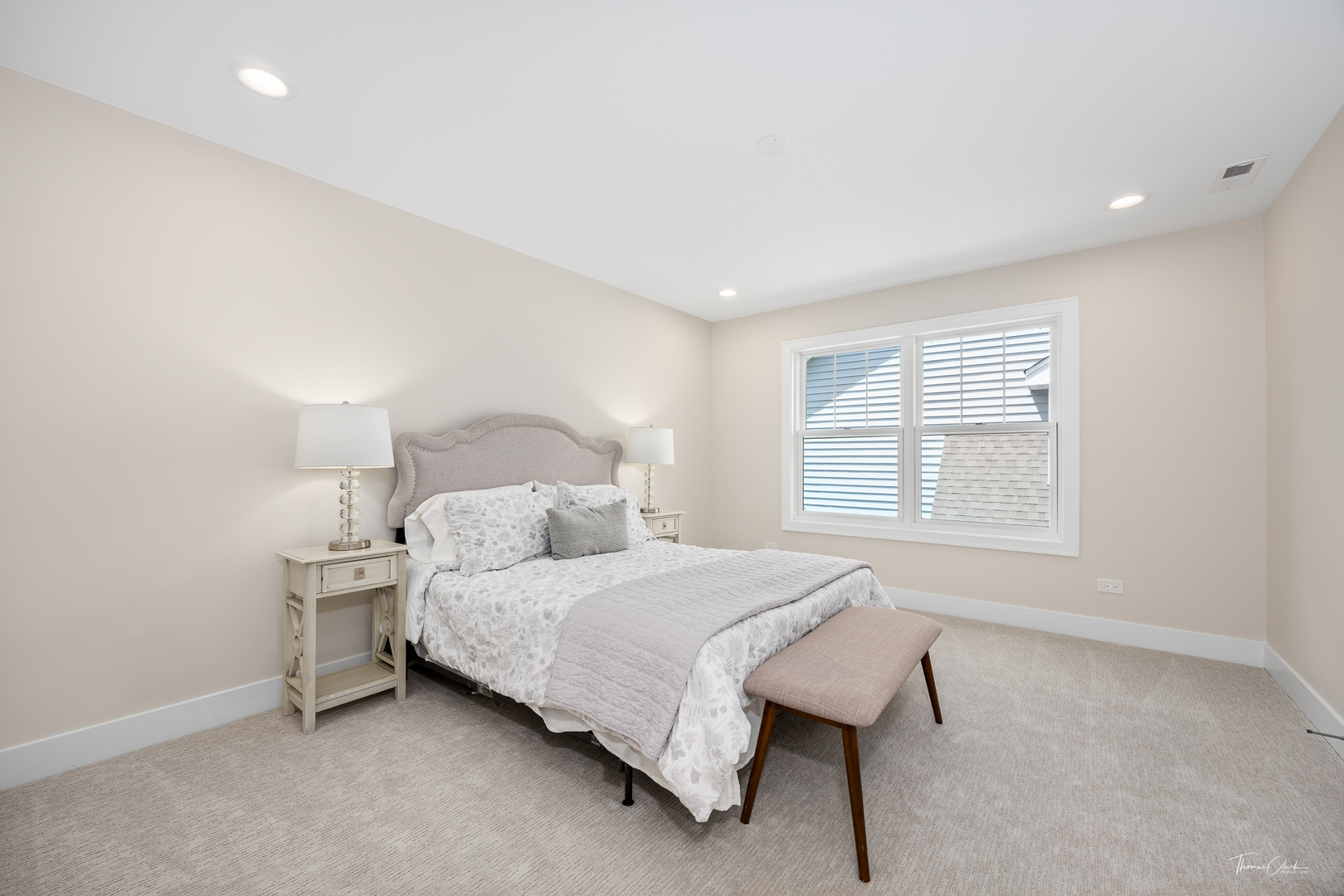 4920 Stonewall Avenue