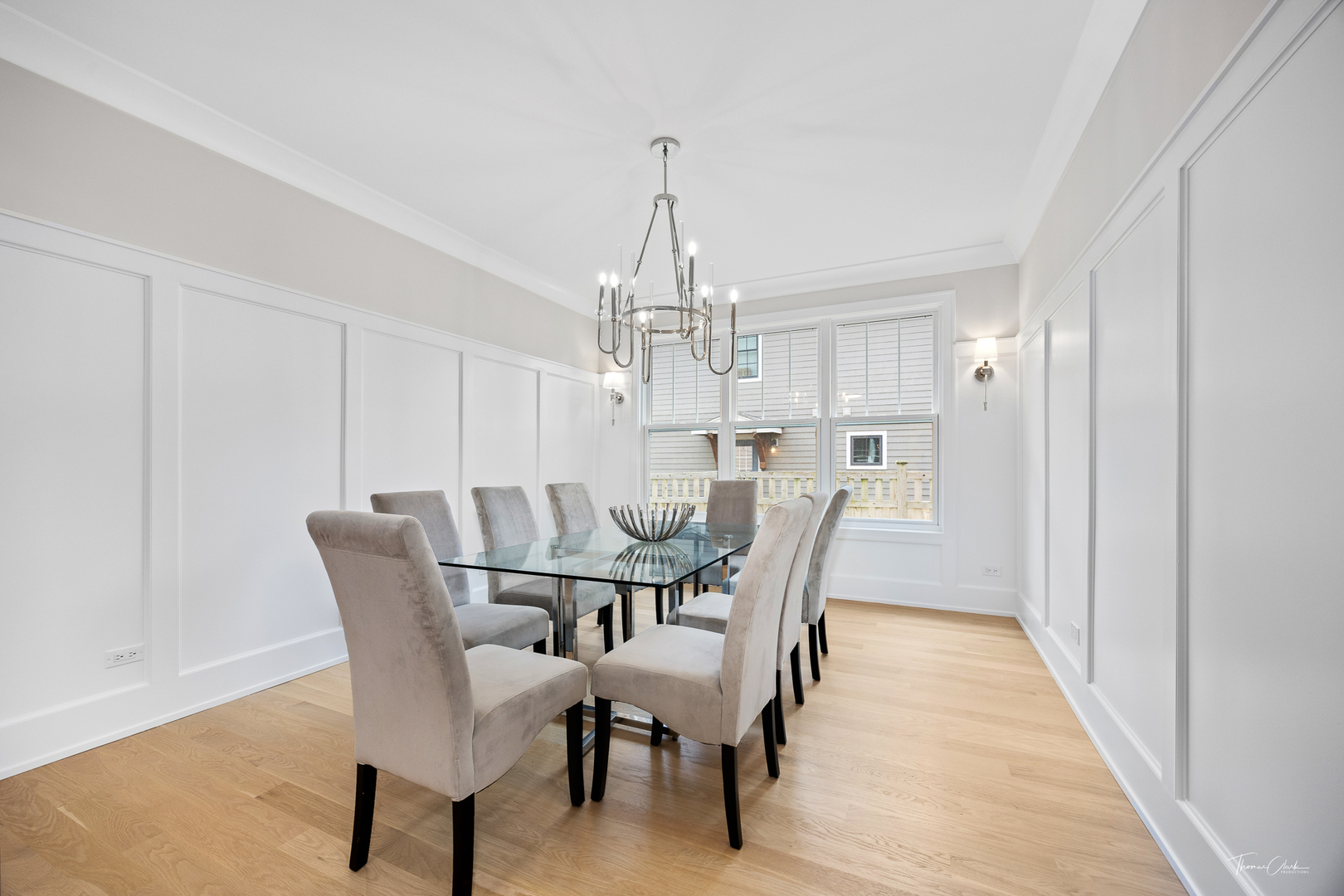 4920 Stonewall Avenue