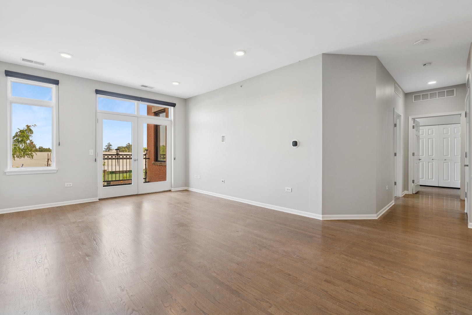 106 S Ridgeland Avenue Unit: 406