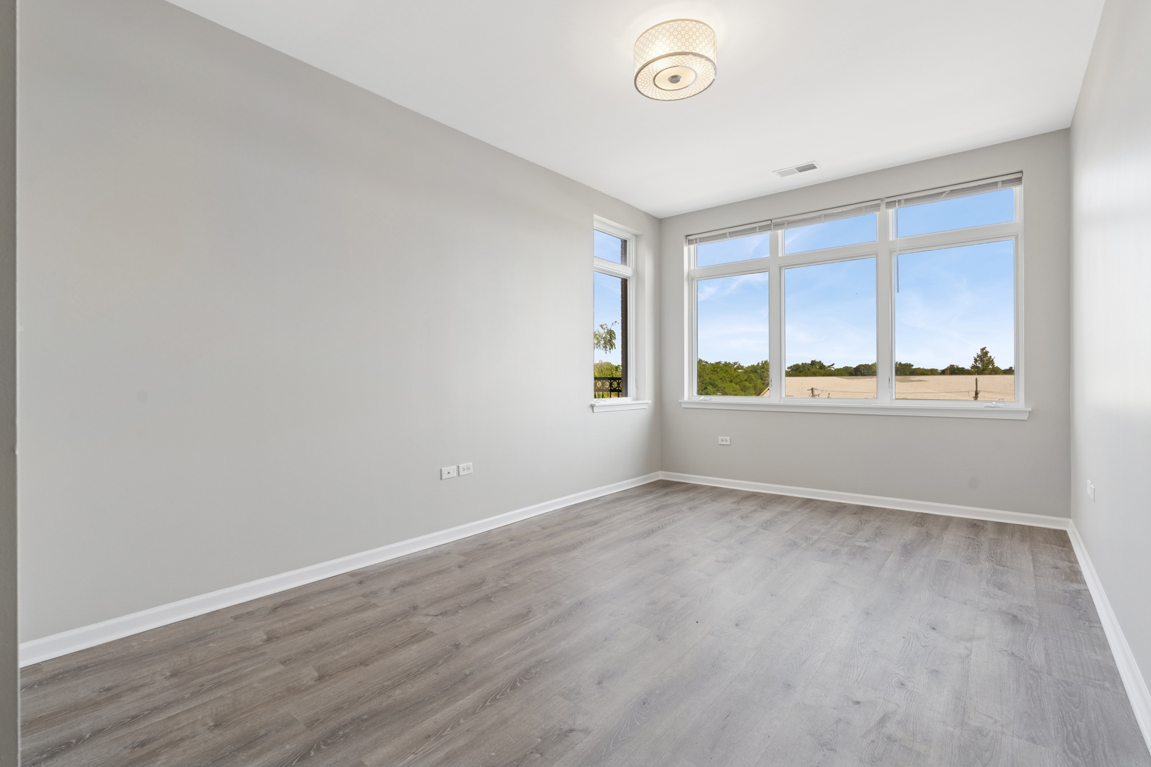 106 S Ridgeland Avenue Unit: 406