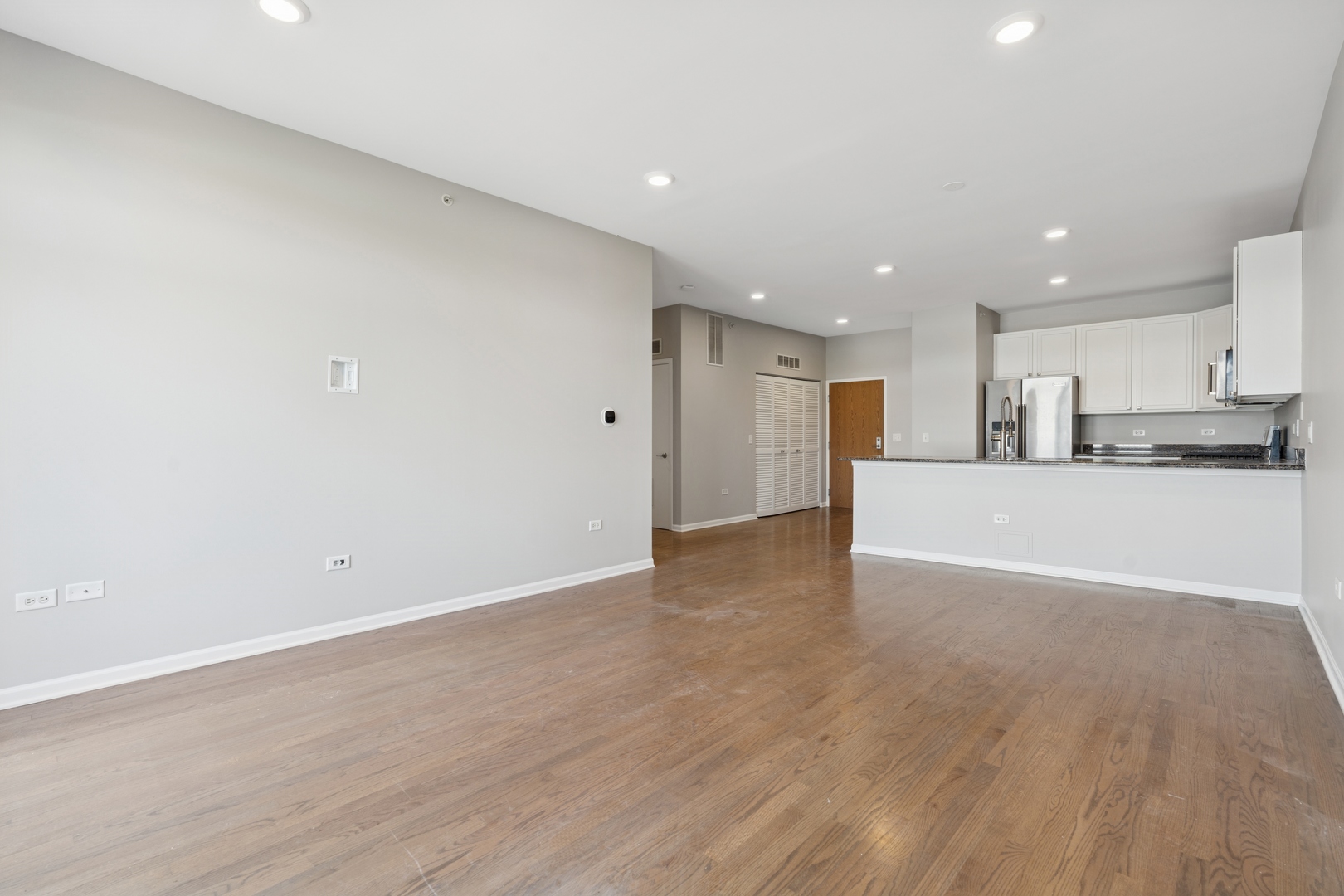 106 S Ridgeland Avenue Unit: 406