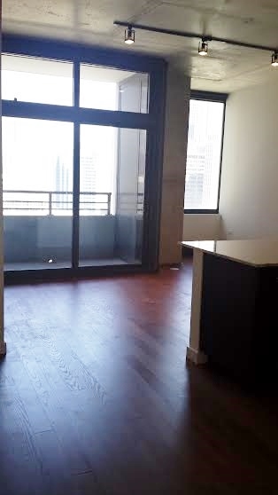 235 W Van Buren Street Unit: 3922