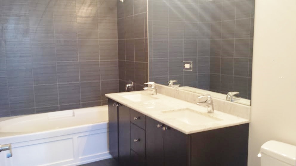 235 W Van Buren Street Unit: 3922