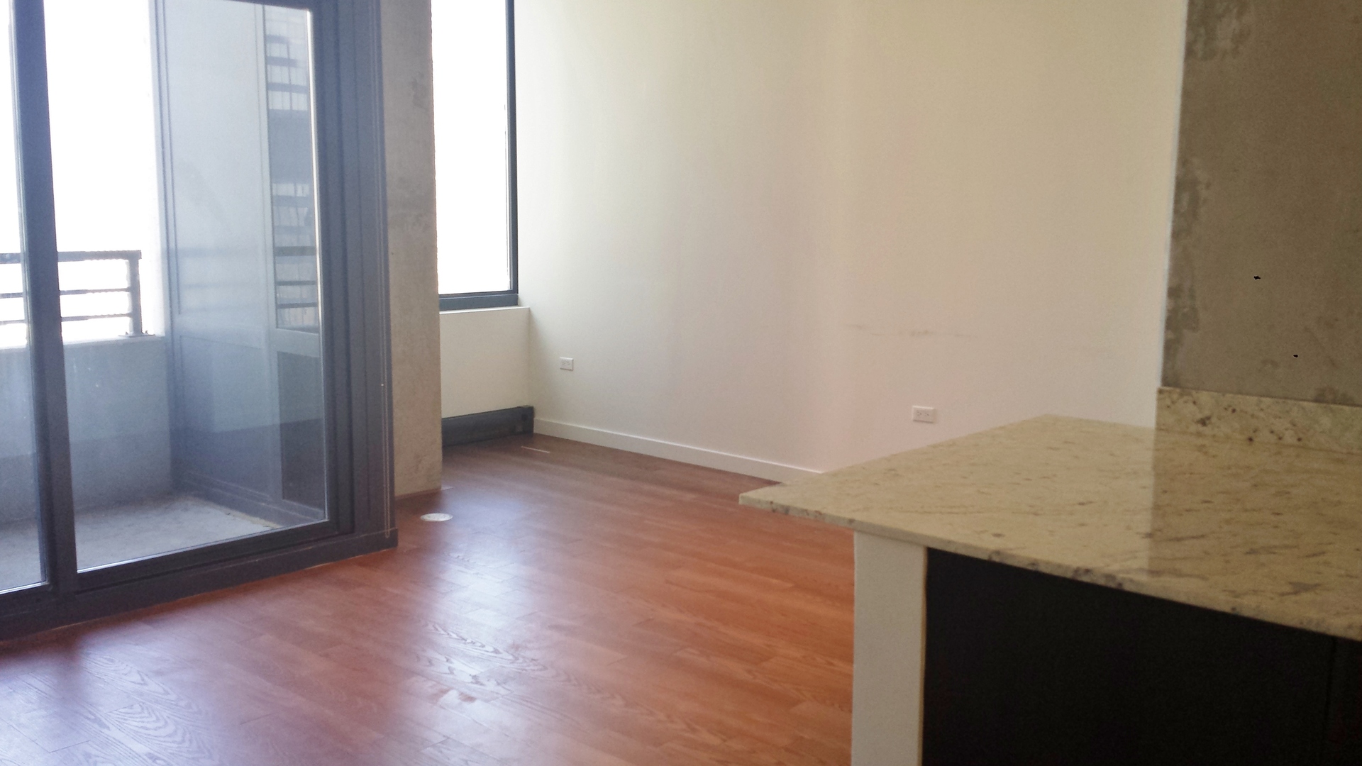 235 W Van Buren Street Unit: 3922