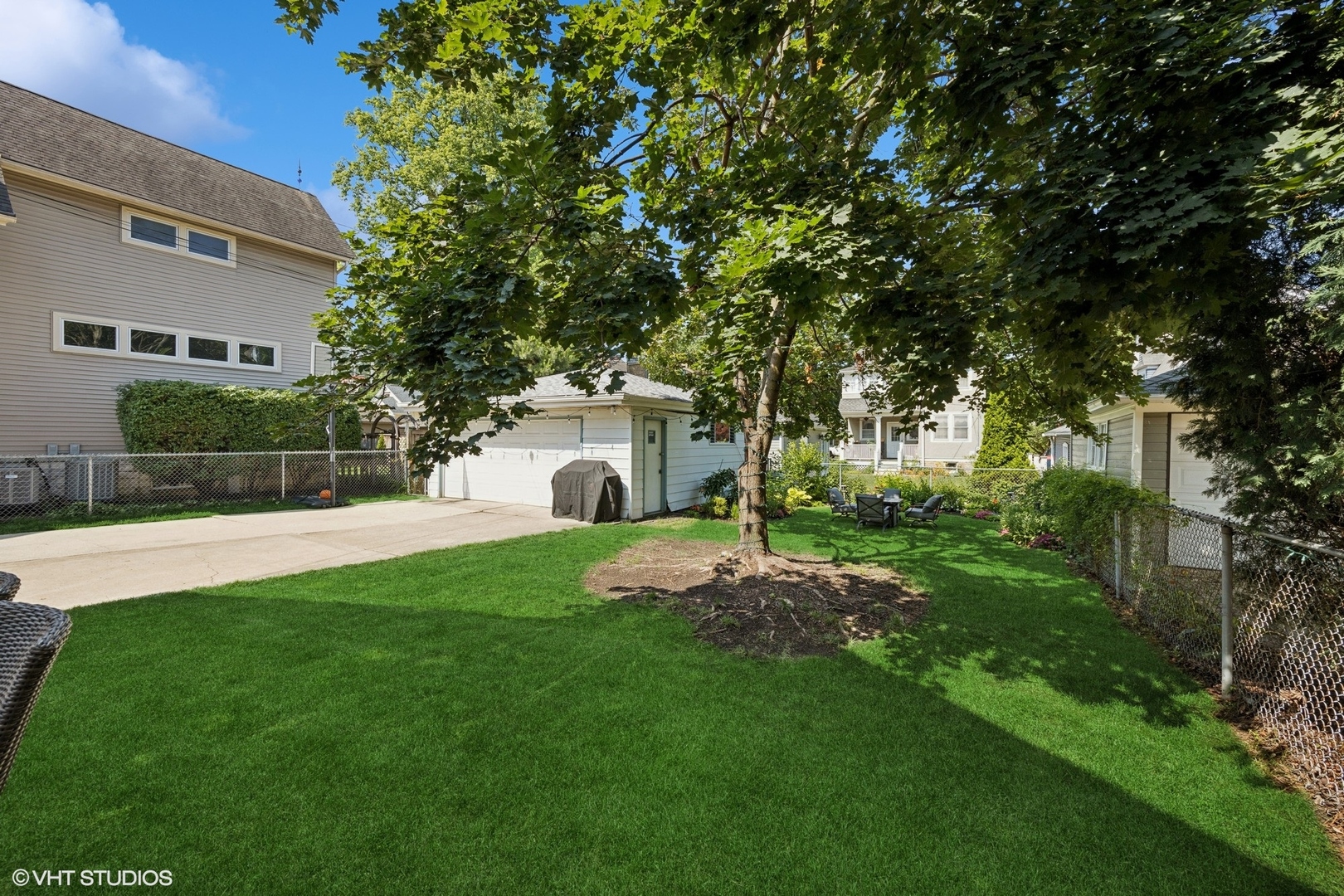 336 S Madison Avenue