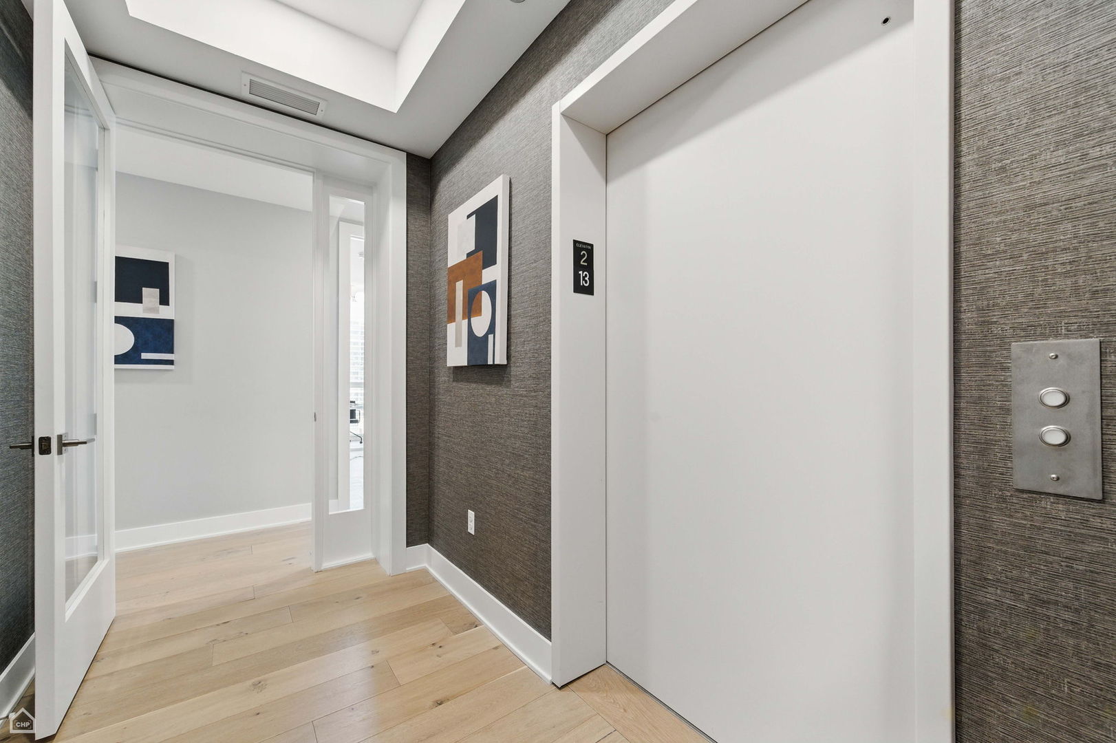 146 W Erie Street Unit: 603