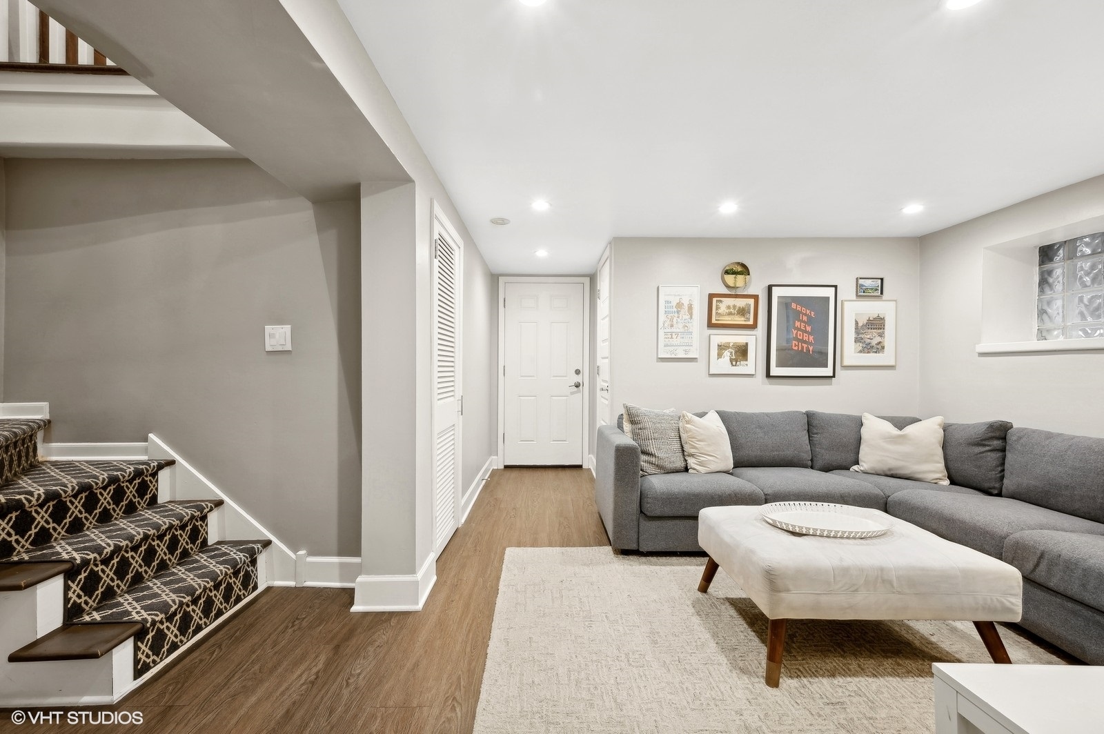 2147 N Kenmore Avenue Unit: 1S