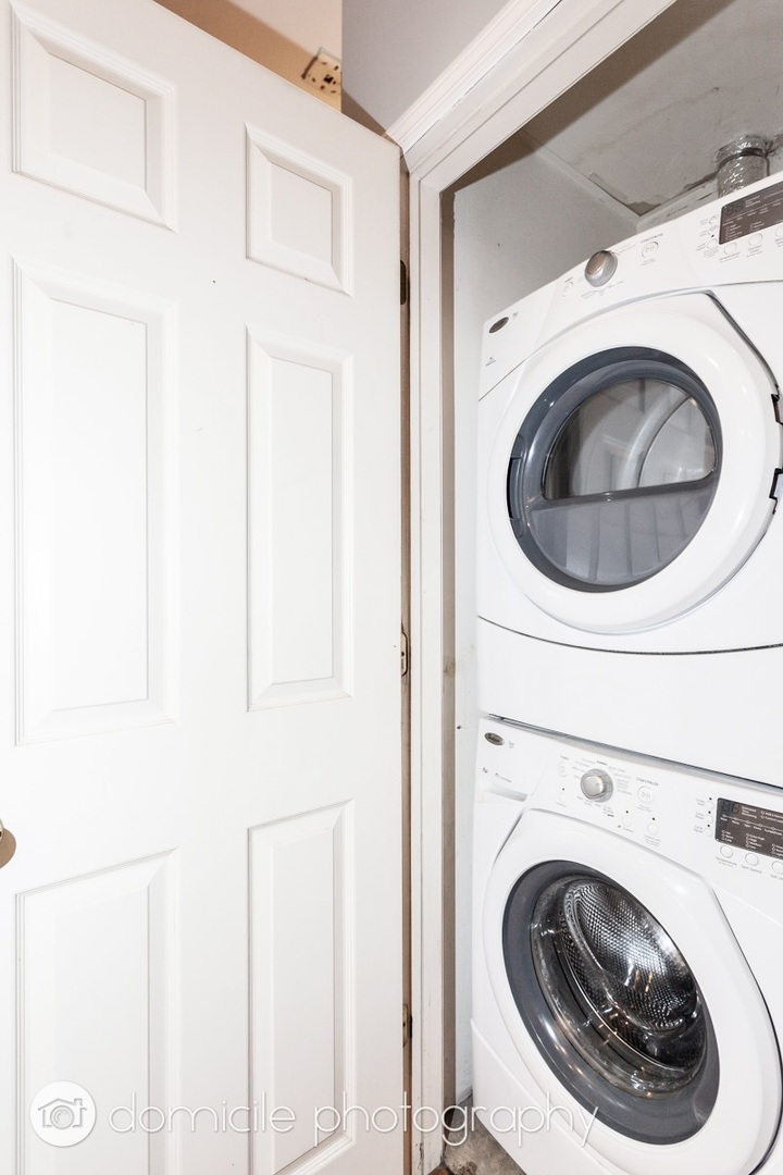 3835 N Southport Avenue Unit: 3