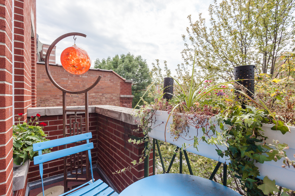 3835 N Southport Avenue Unit: 3