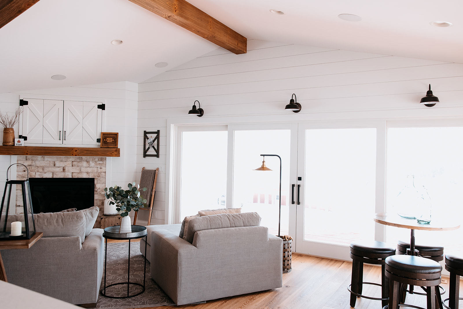 281 N Snipe Hollow Road